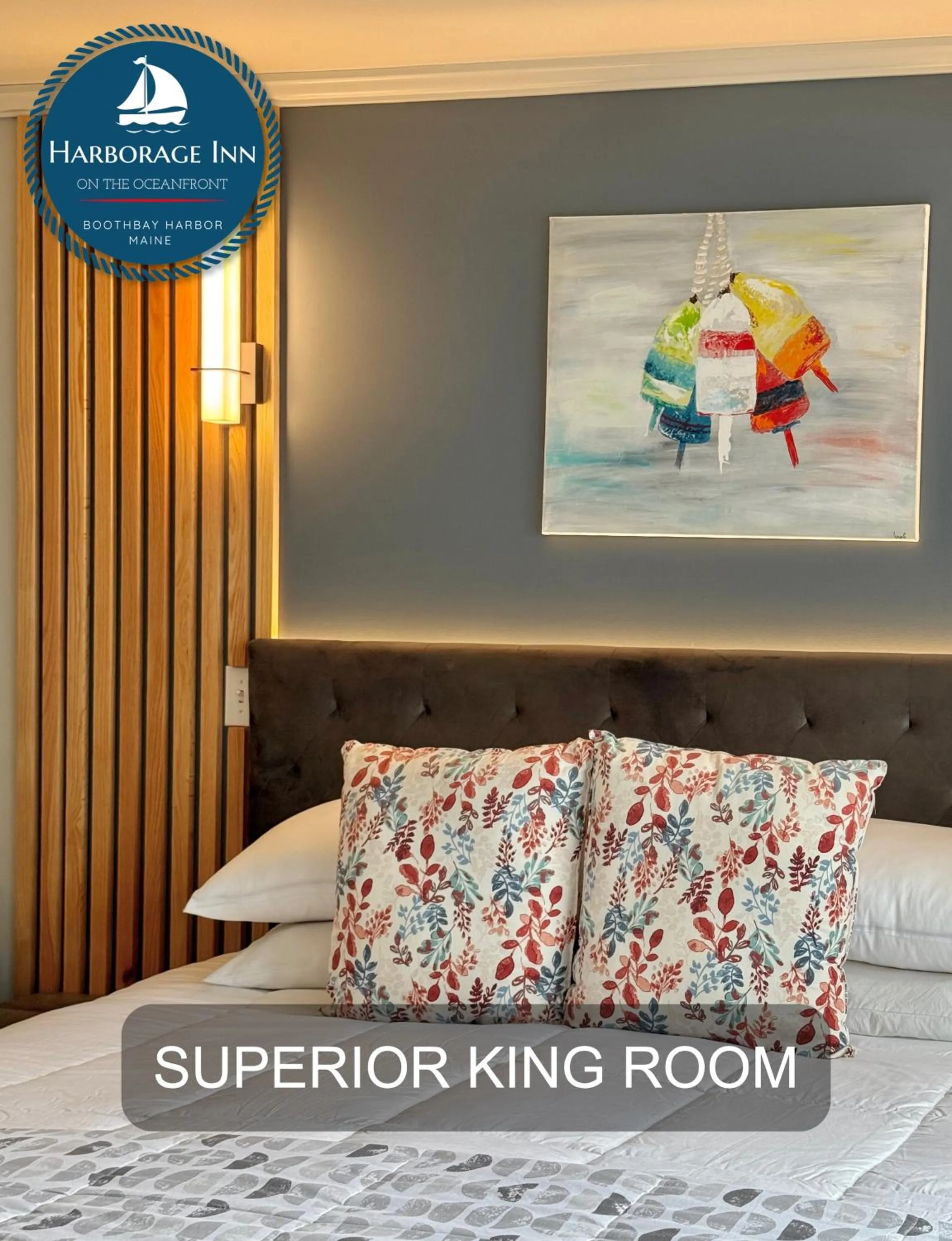 Bed in Harborage Inn on the Oceanfront