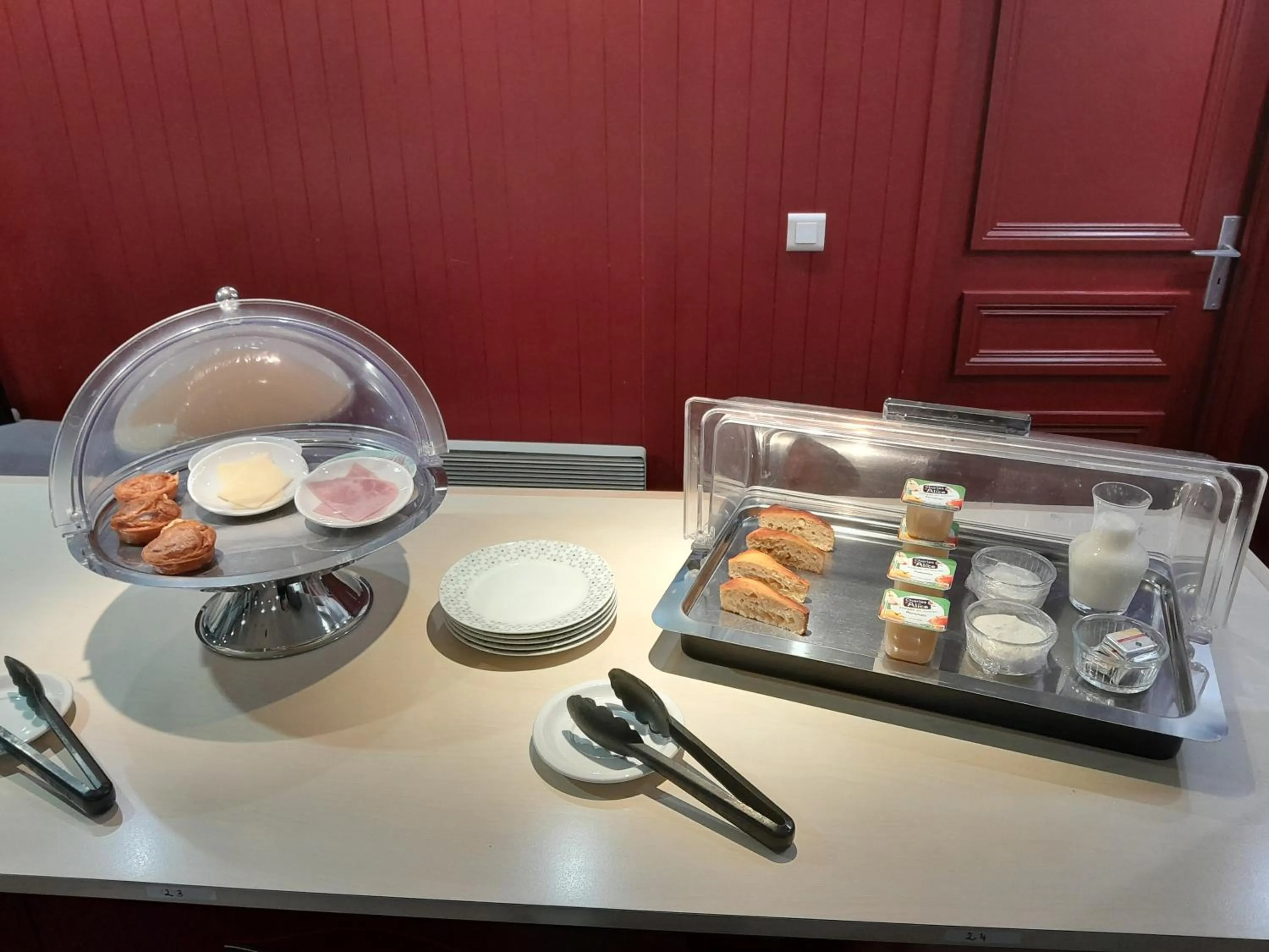 Breakfast in Fasthotel Narbonne