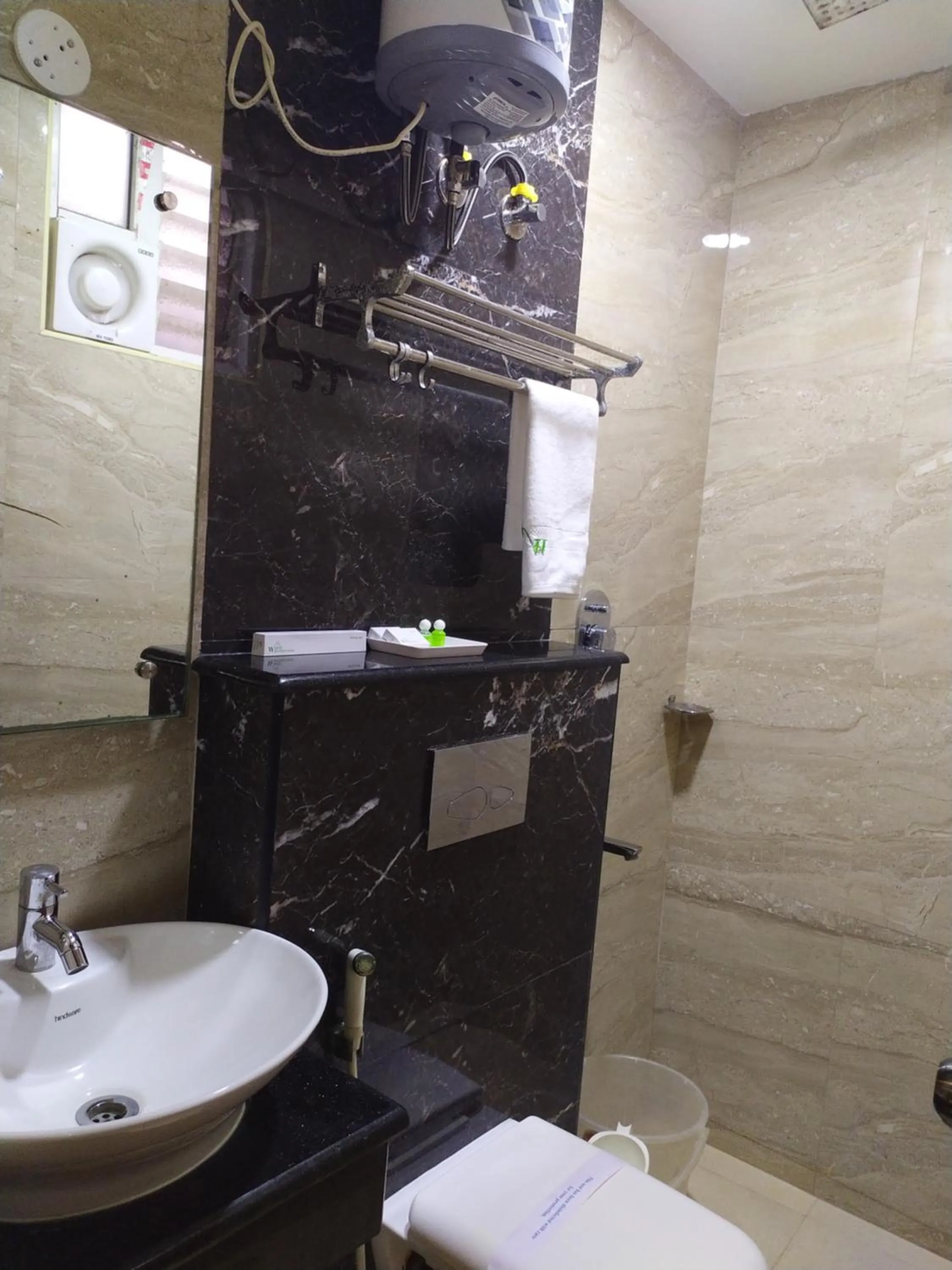 Toilet in Hotel White Boutique