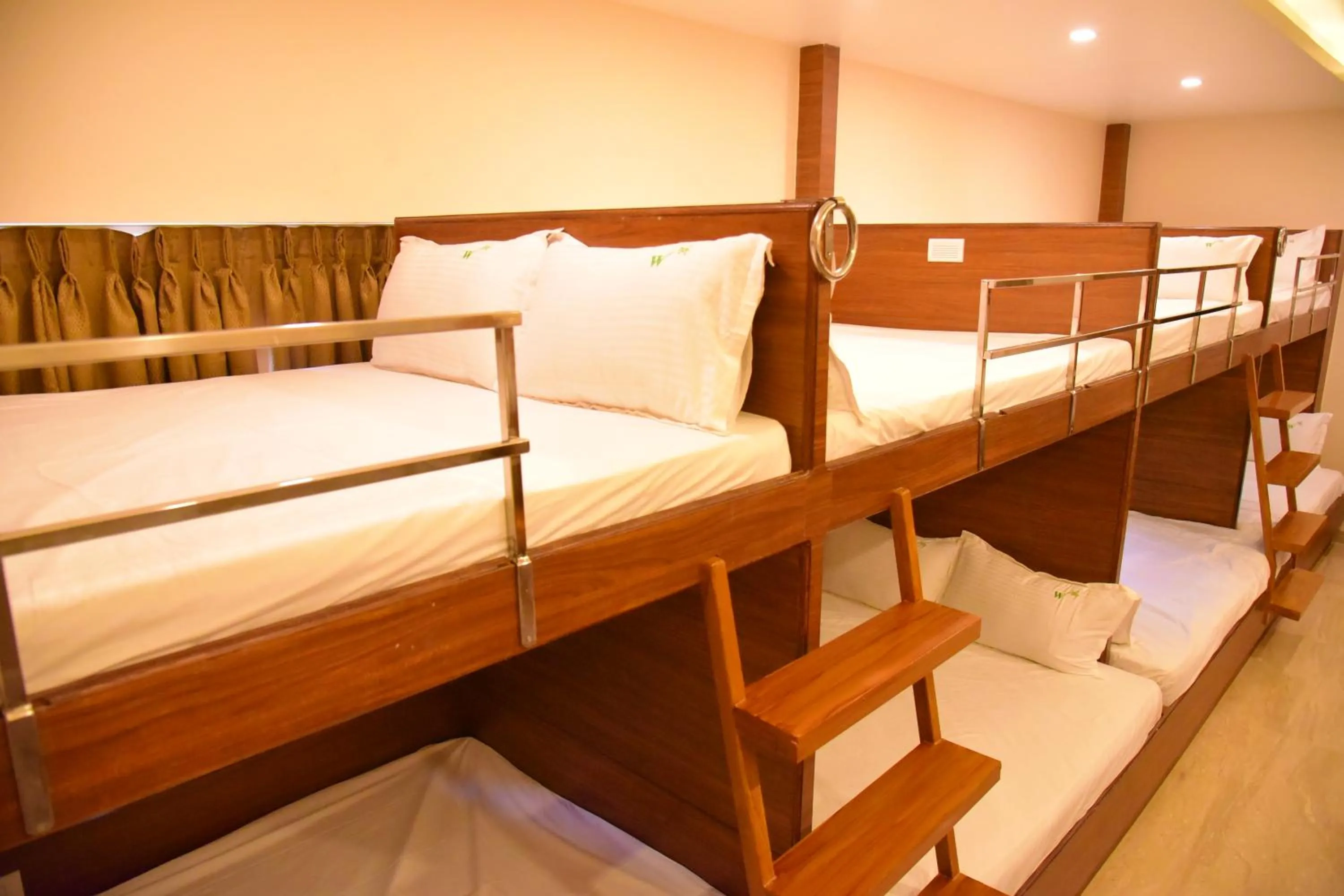 bunk bed, Bed in Hotel White Boutique
