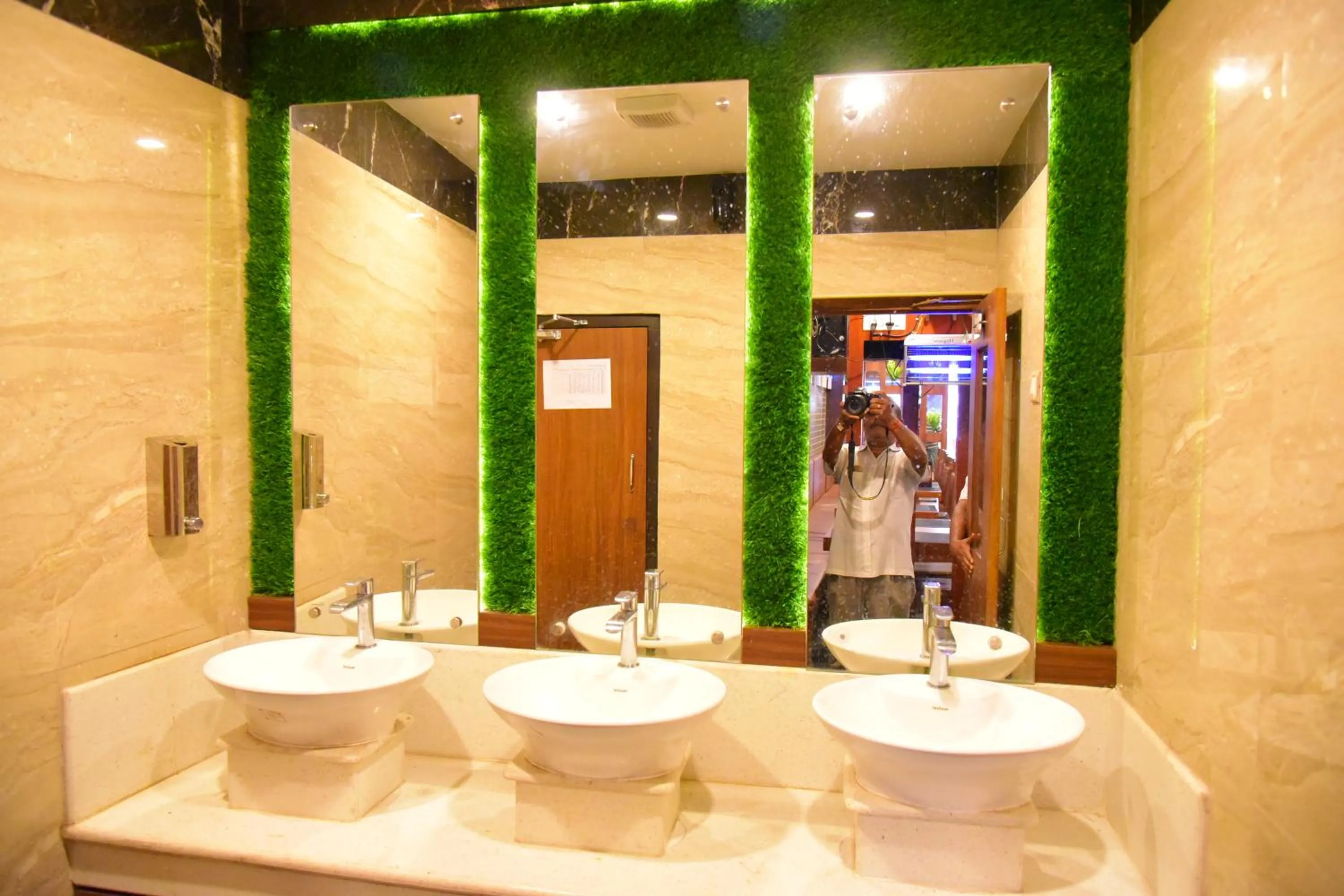 Bathroom in Hotel White Boutique