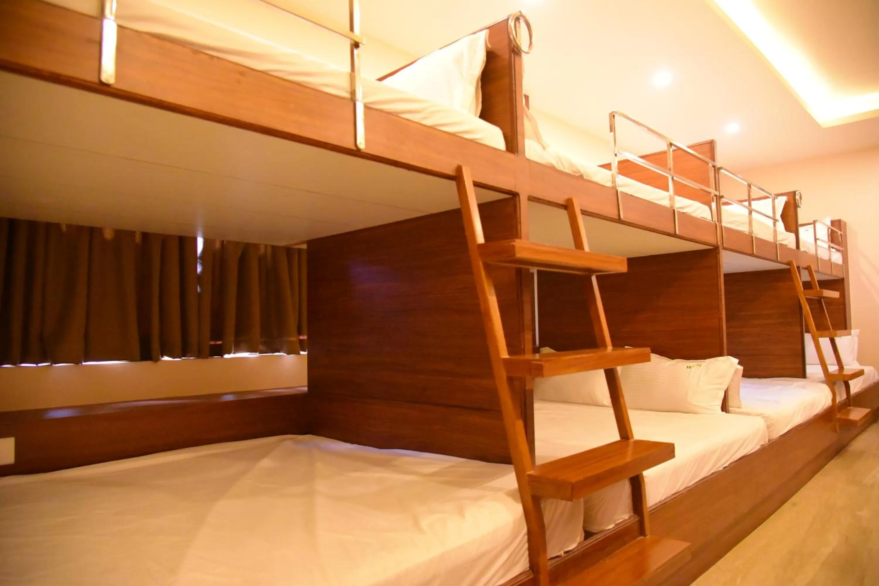 bunk bed, Bed in Hotel White Boutique