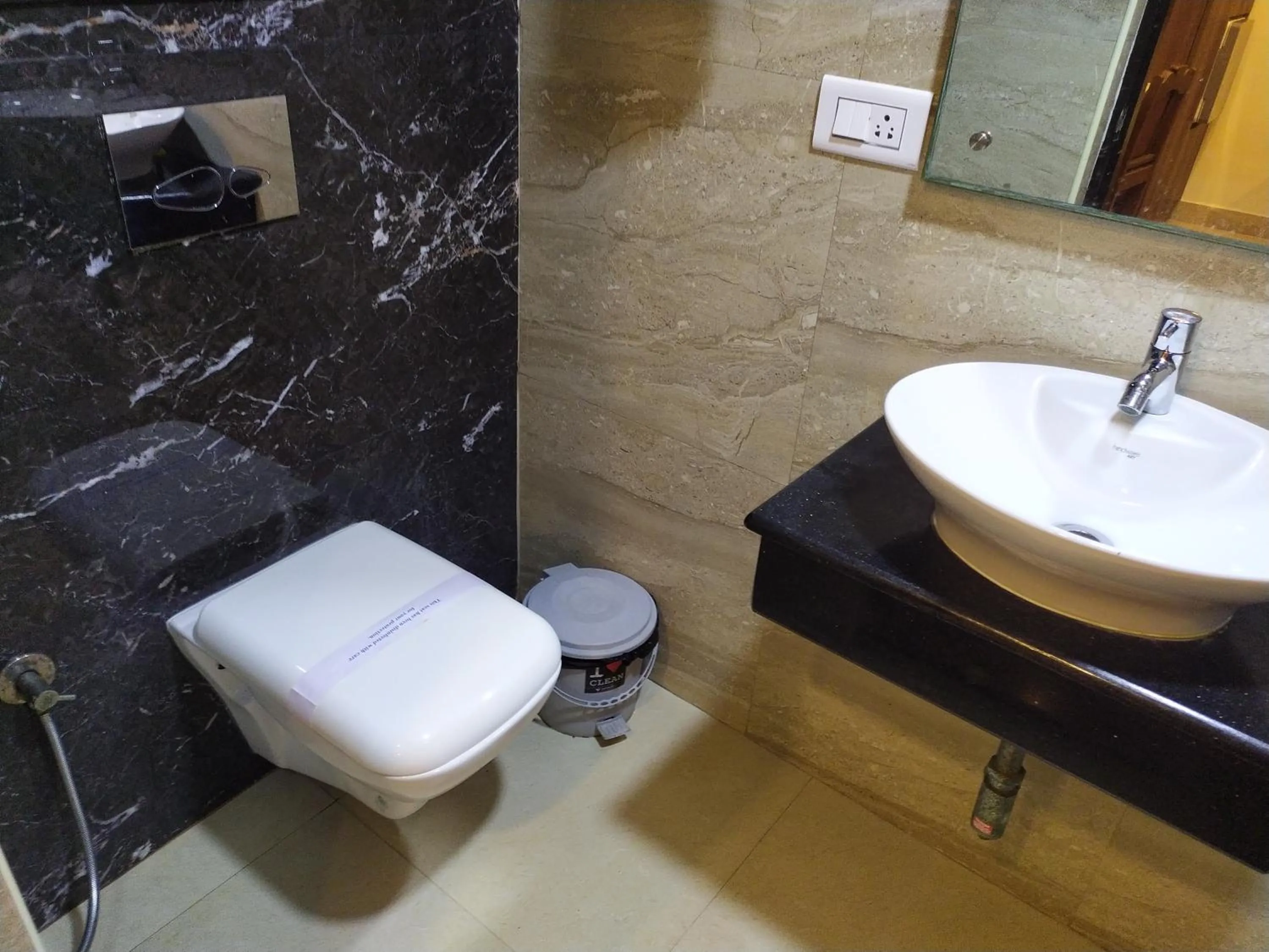 Toilet in Hotel White Boutique