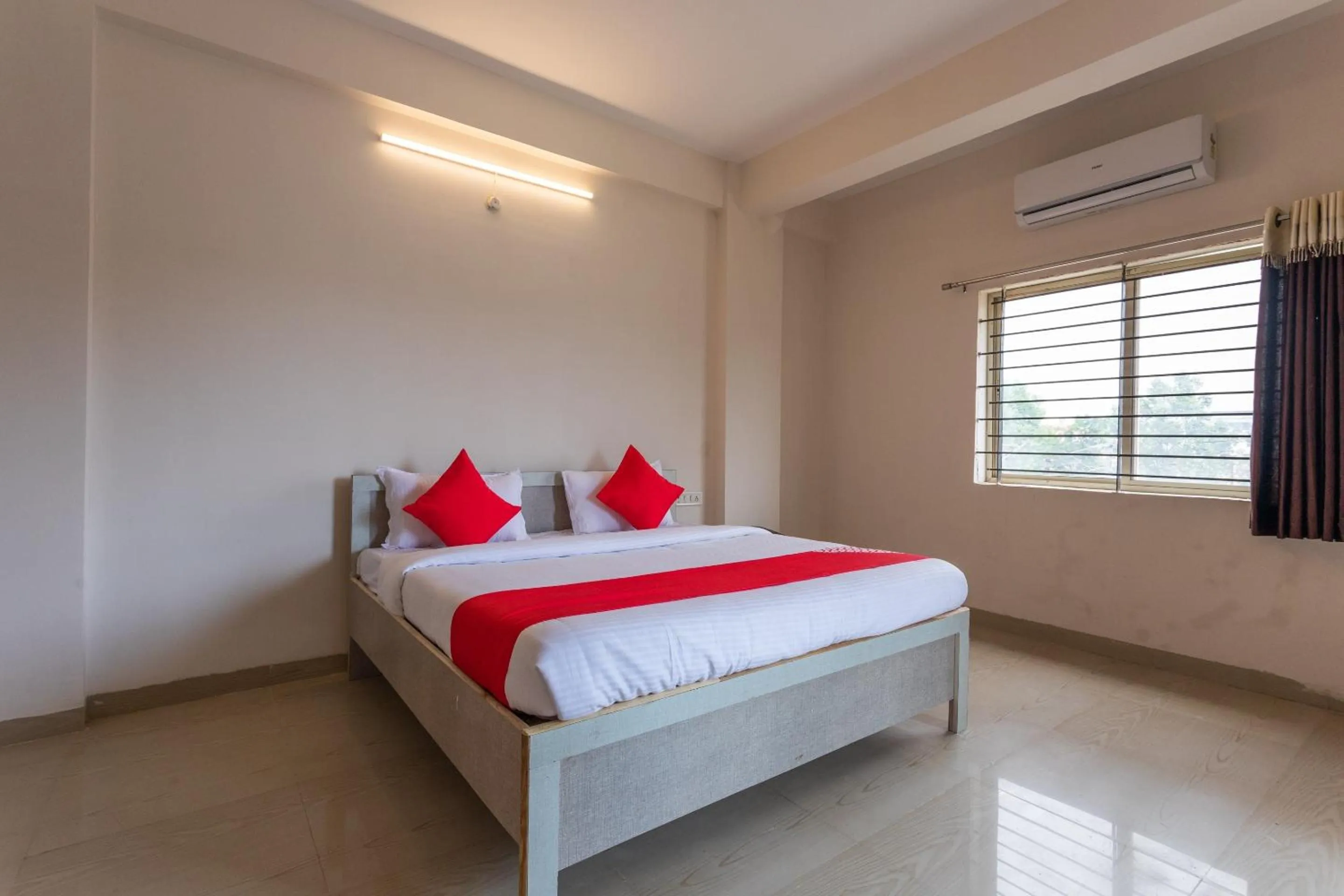 Bedroom, Bed in Hotel O Ocean Pearl