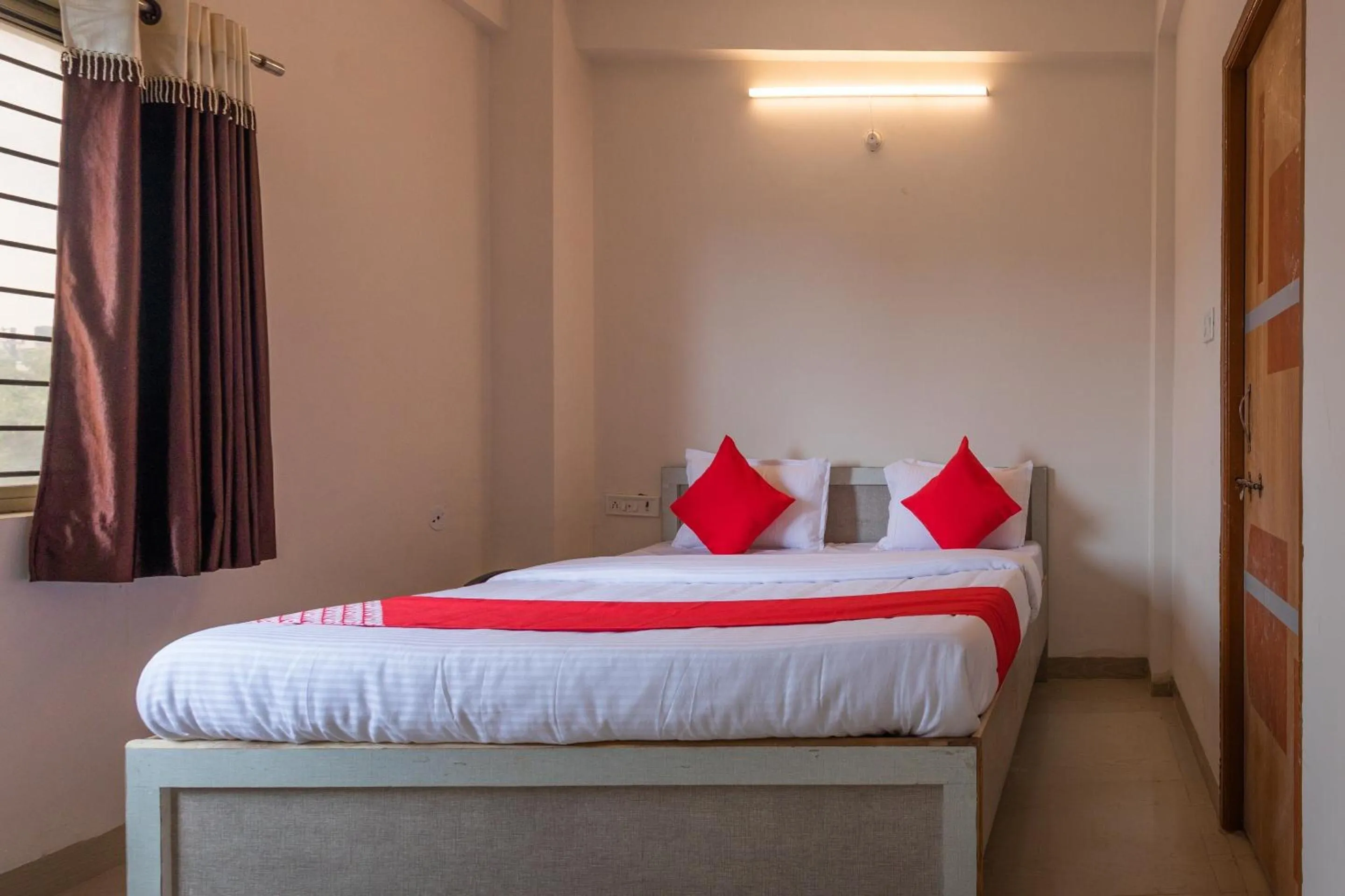 Bedroom, Bed in Hotel O Ocean Pearl