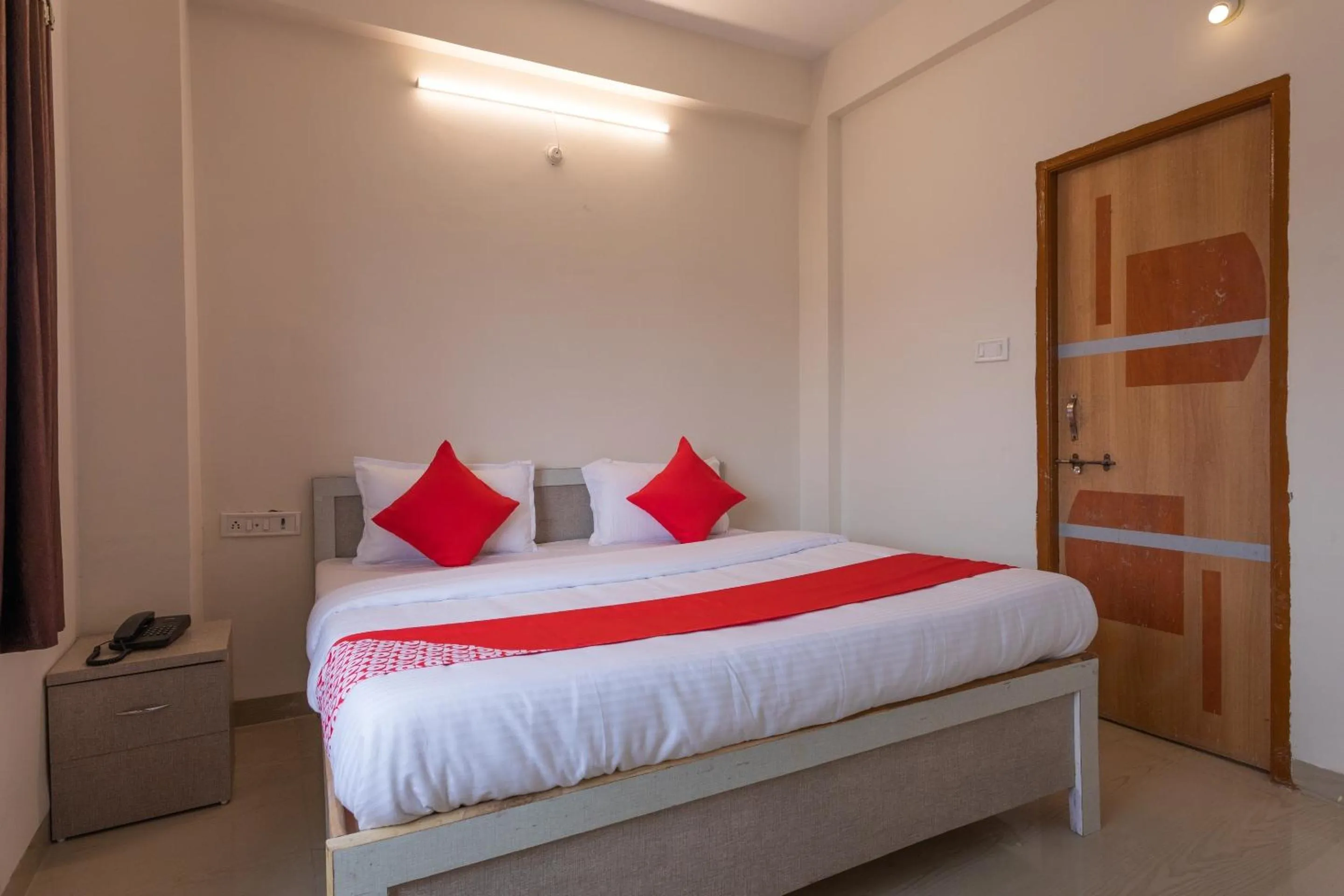 Bedroom, Bed in Hotel O Ocean Pearl