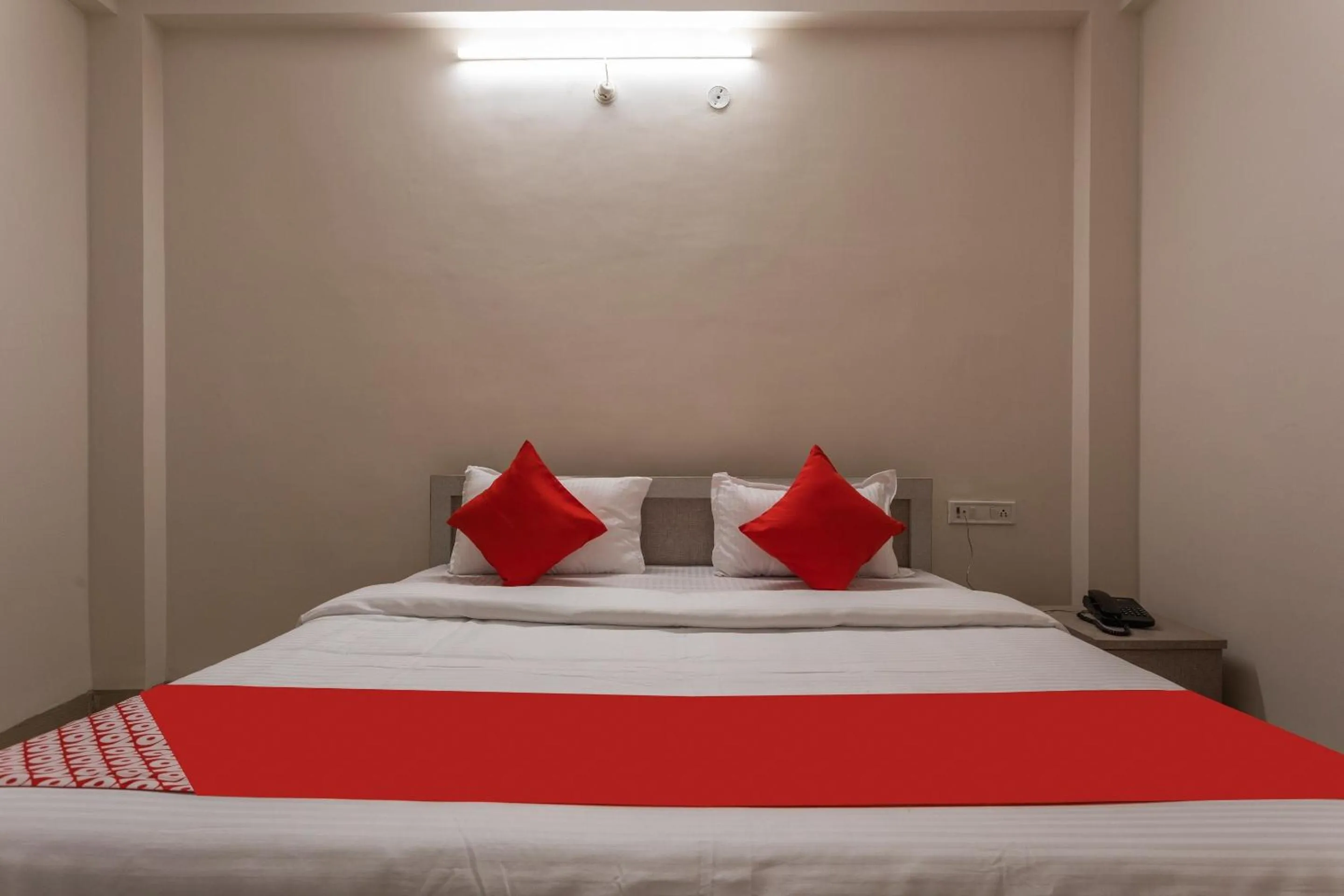 Bedroom, Bed in Hotel O Ocean Pearl