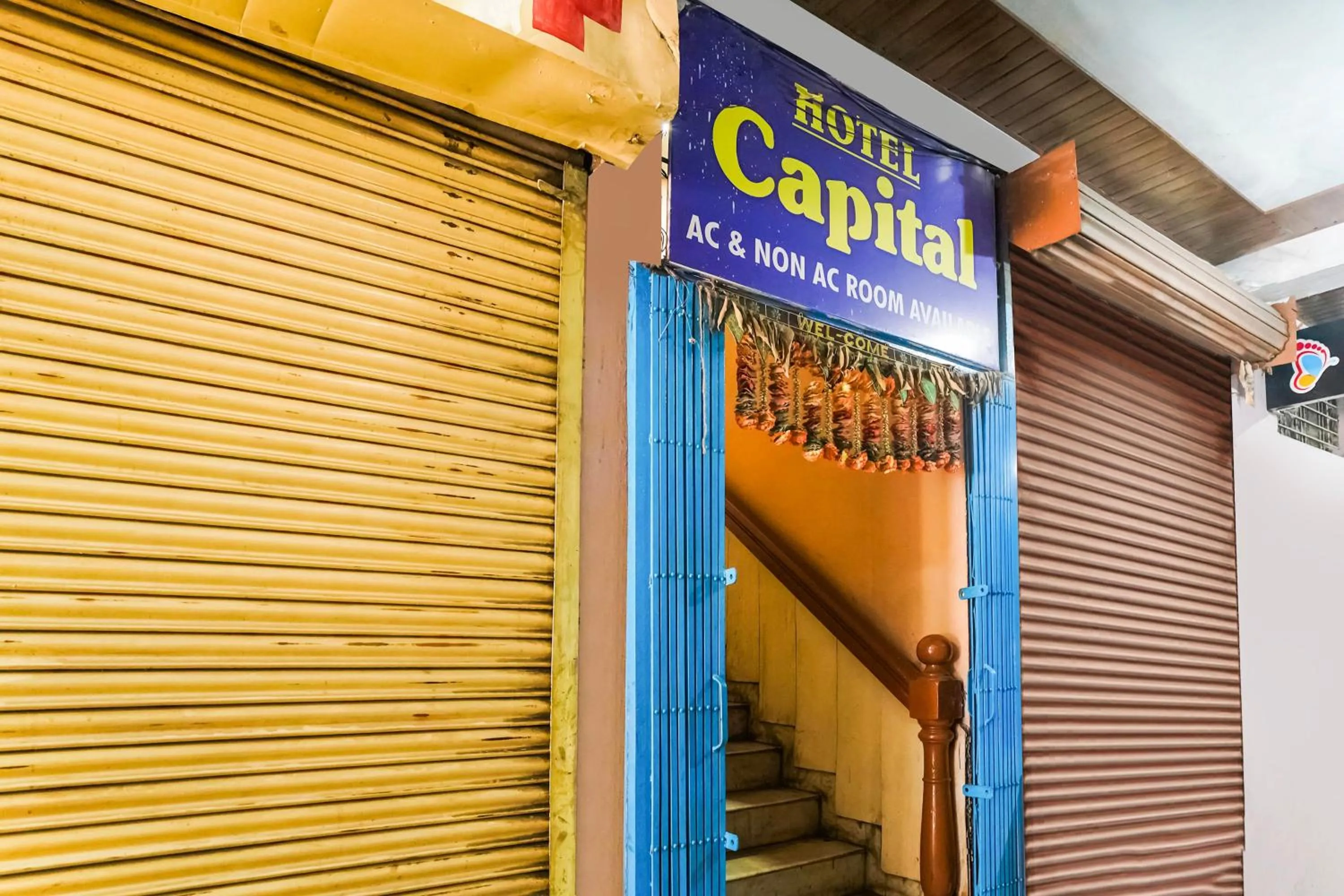 Facade/entrance in Hotel O Capital