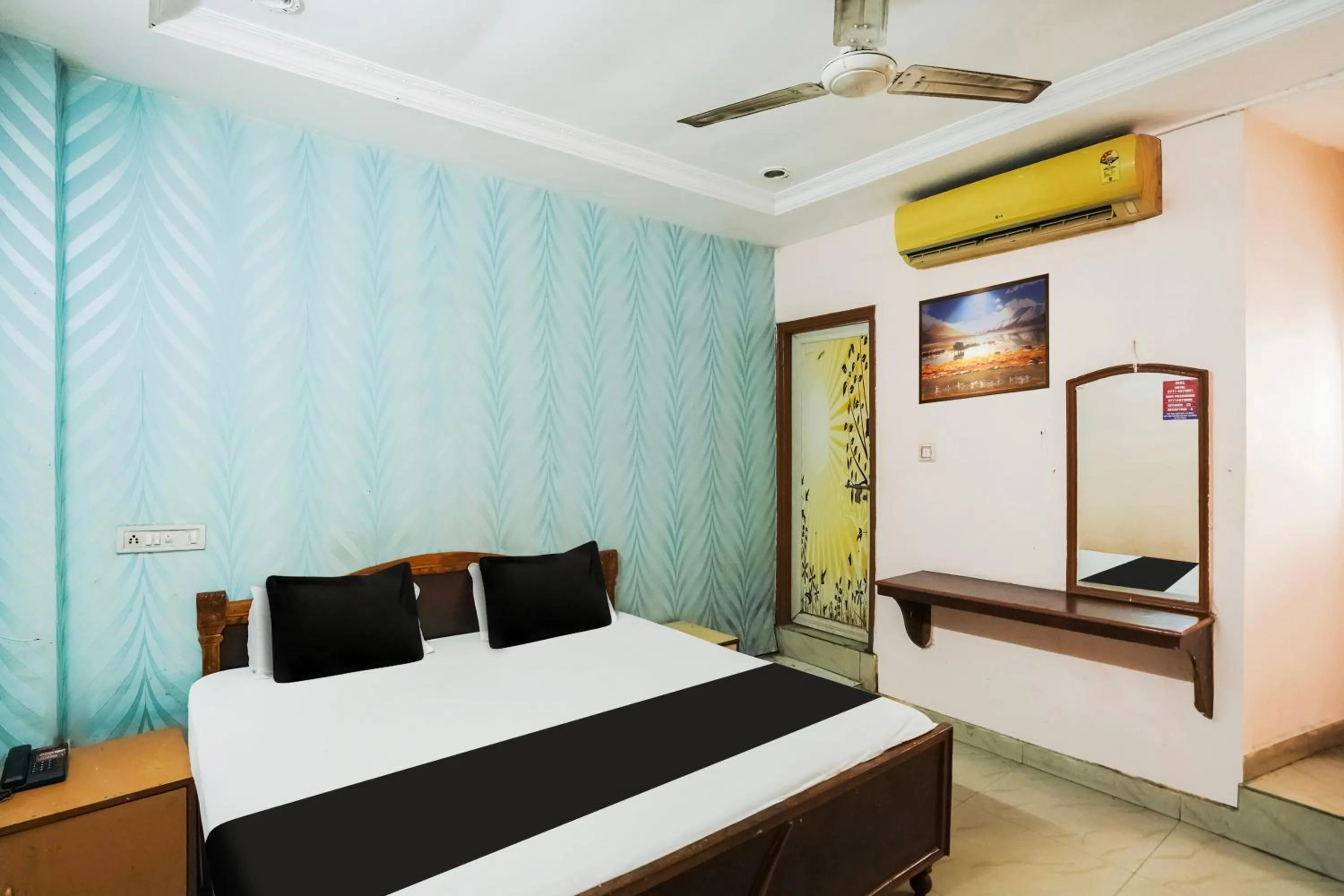 Bedroom, Bed in Hotel O Capital