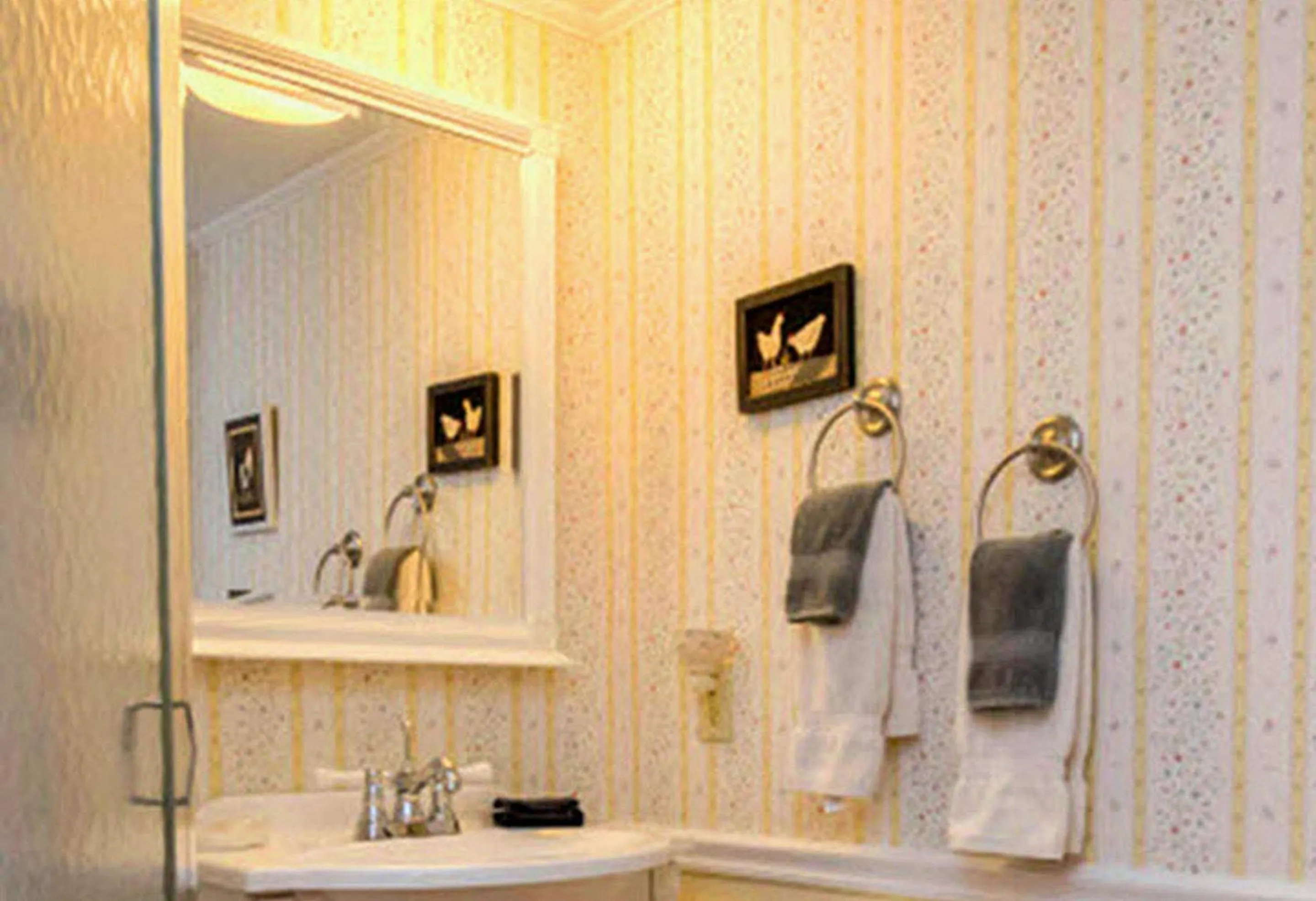 Bathroom in Elms of Camden