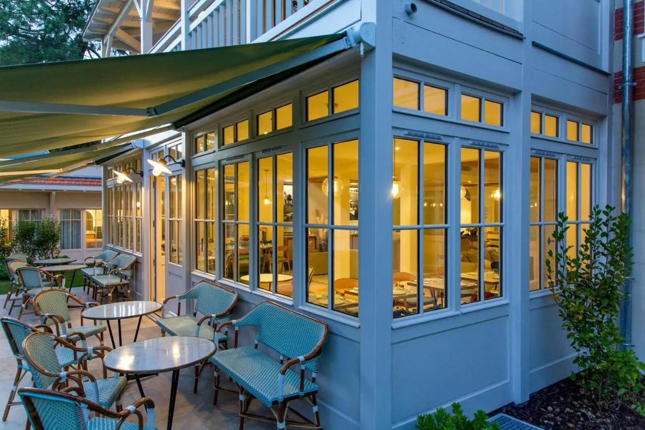 Facade/entrance in La Villa du Moulleau