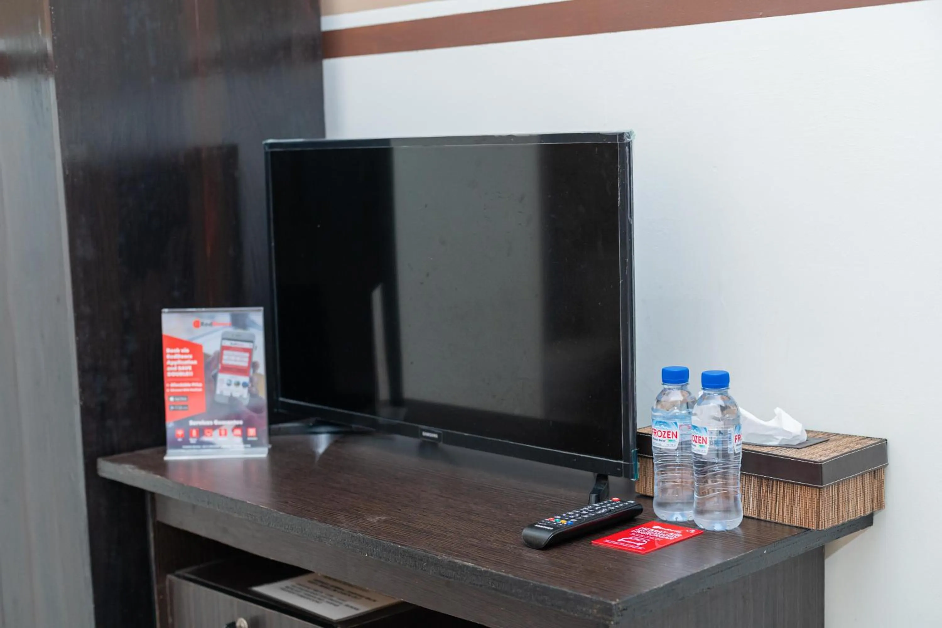 Bedroom in RedDoorz Syariah near Marvel City Mall 2