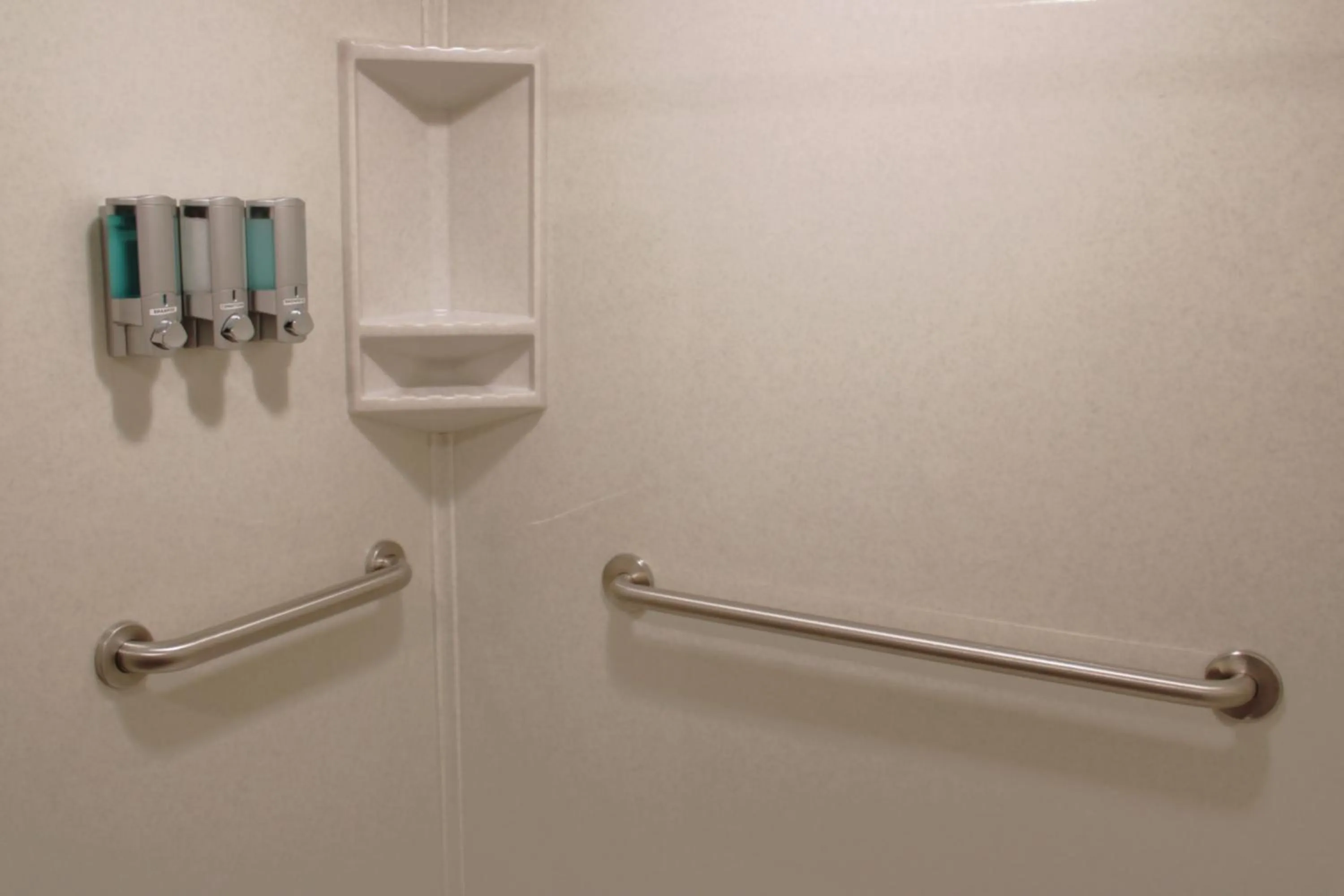 Shower in Boarders Inn and Suites by Cobblestone Lamar Missouri