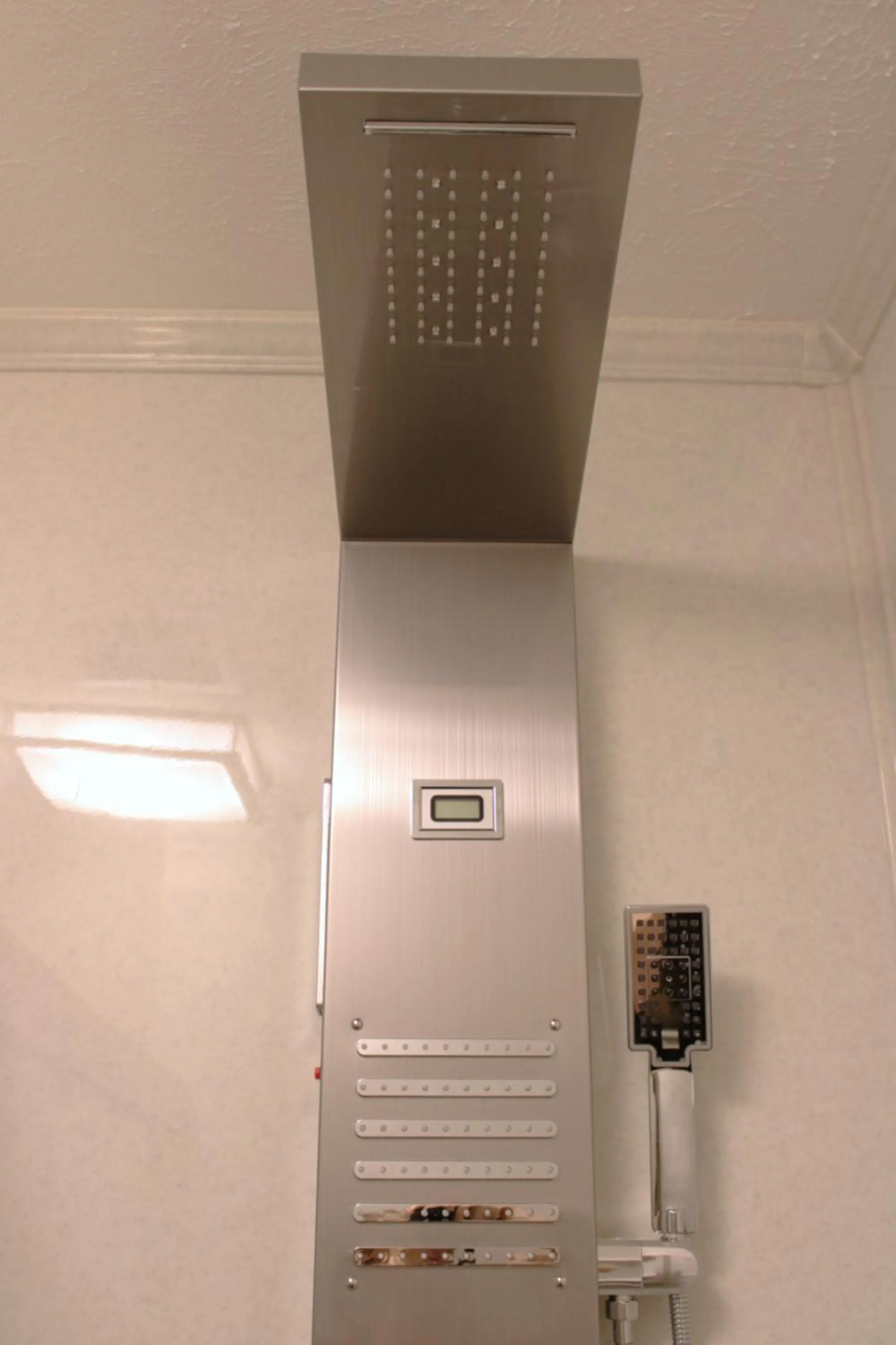 Shower in Boarders Inn and Suites by Cobblestone Lamar Missouri