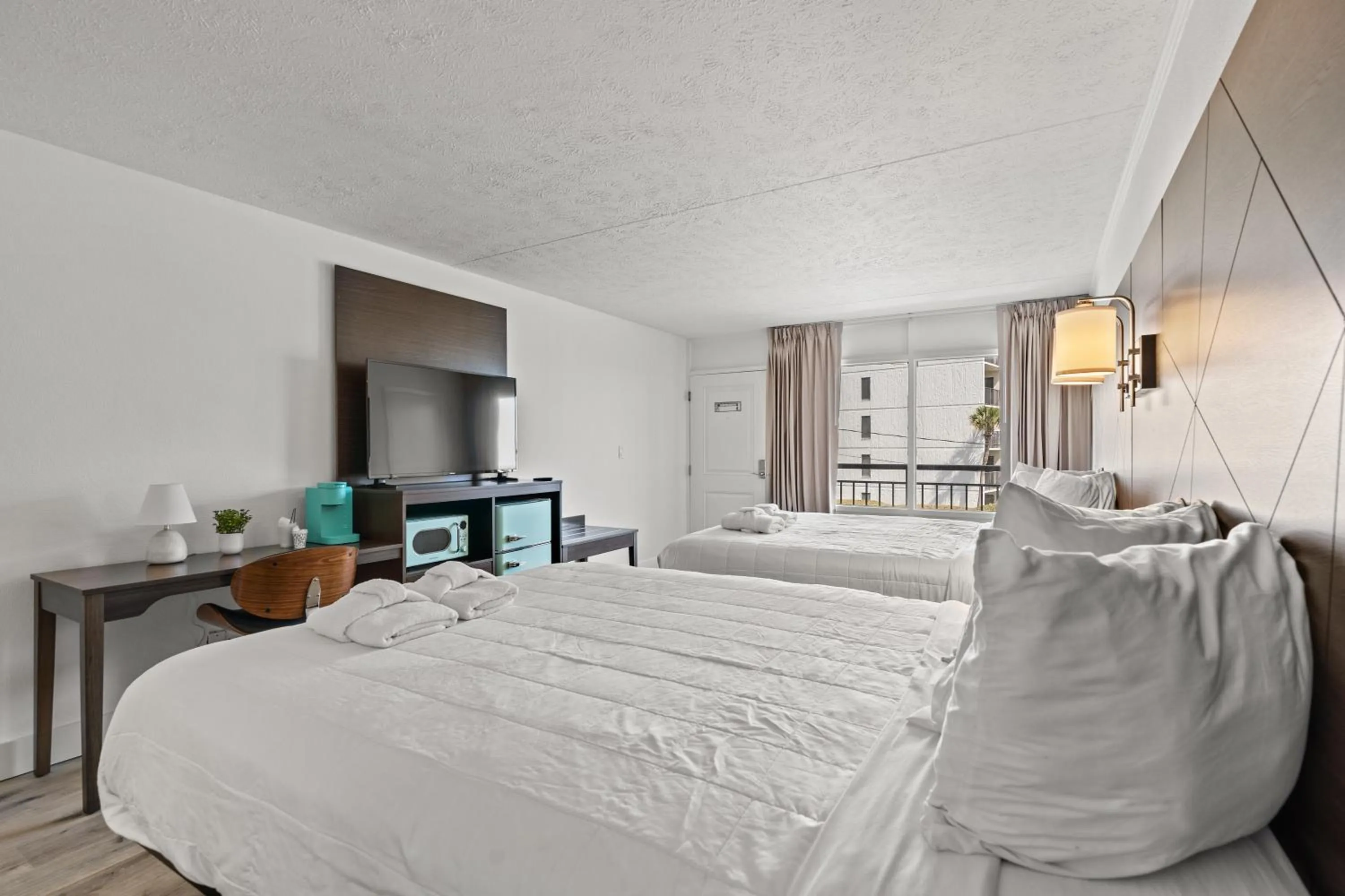 Bedroom, Bed in The Mermaid Inn