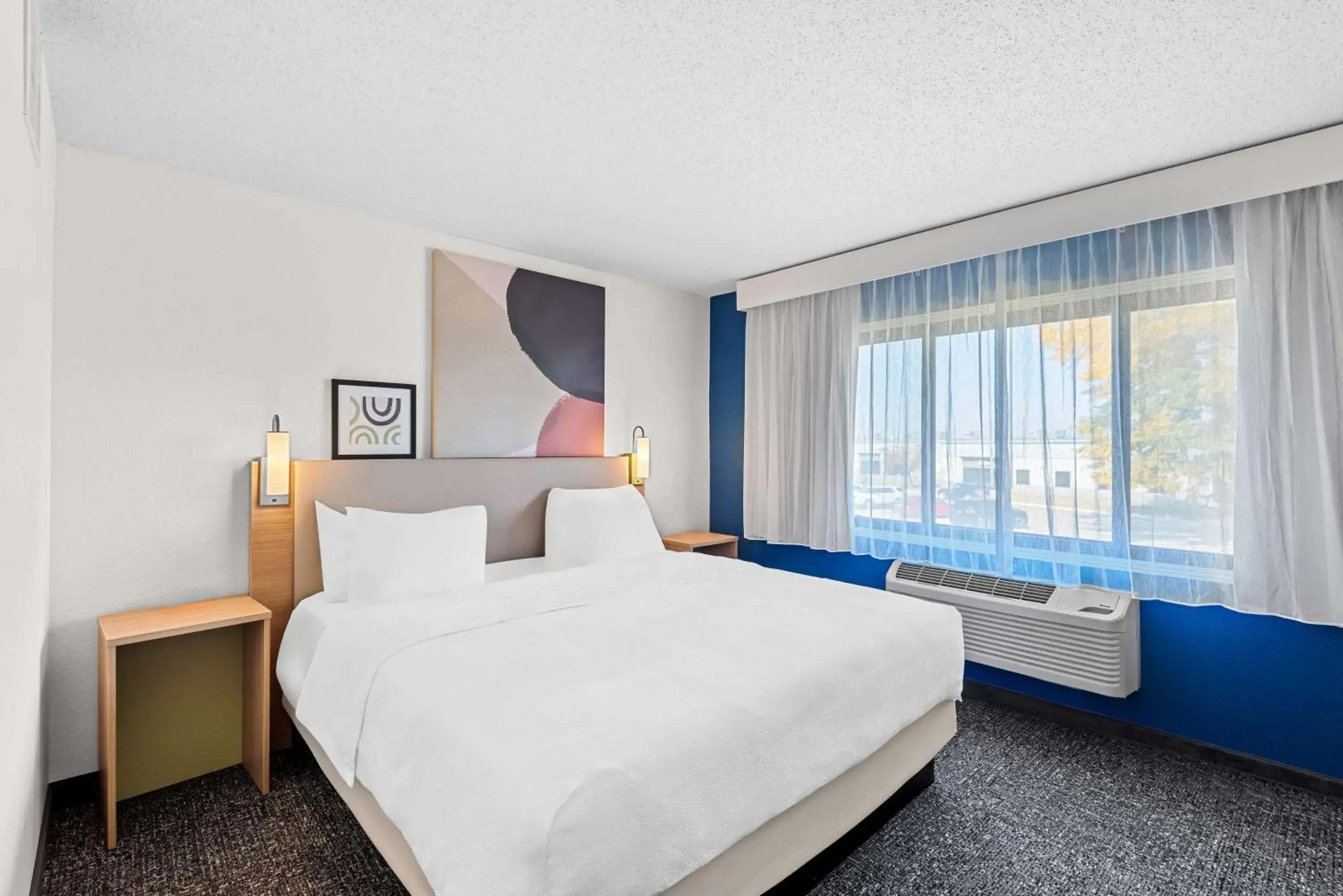 One-Bedroom King Suite in AmericInn by Wyndham Cedar Falls One-Bedroom King Suite in AmericInn by Wyndham Cedar Falls