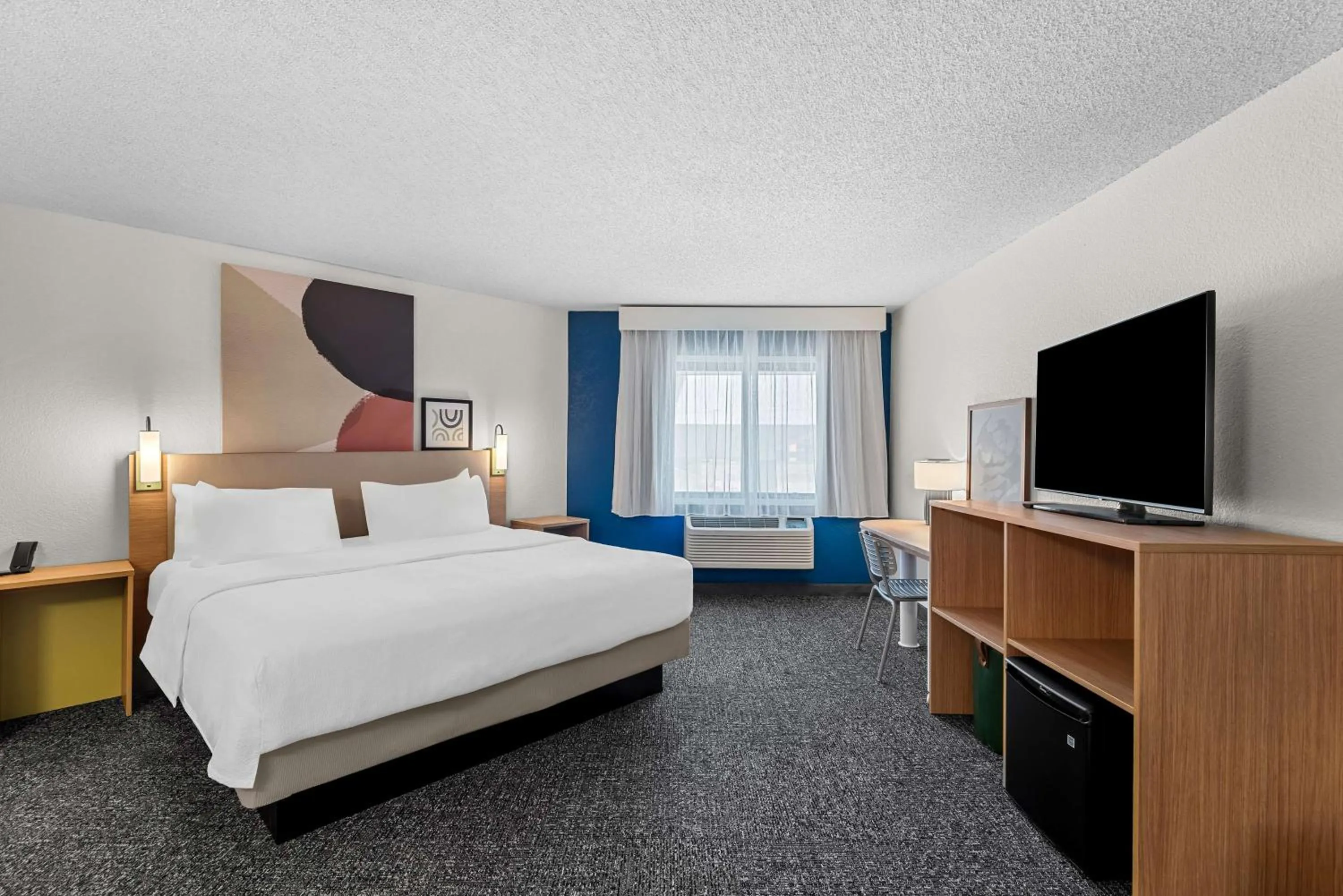 Bed in Spark by Hilton Cedar Falls