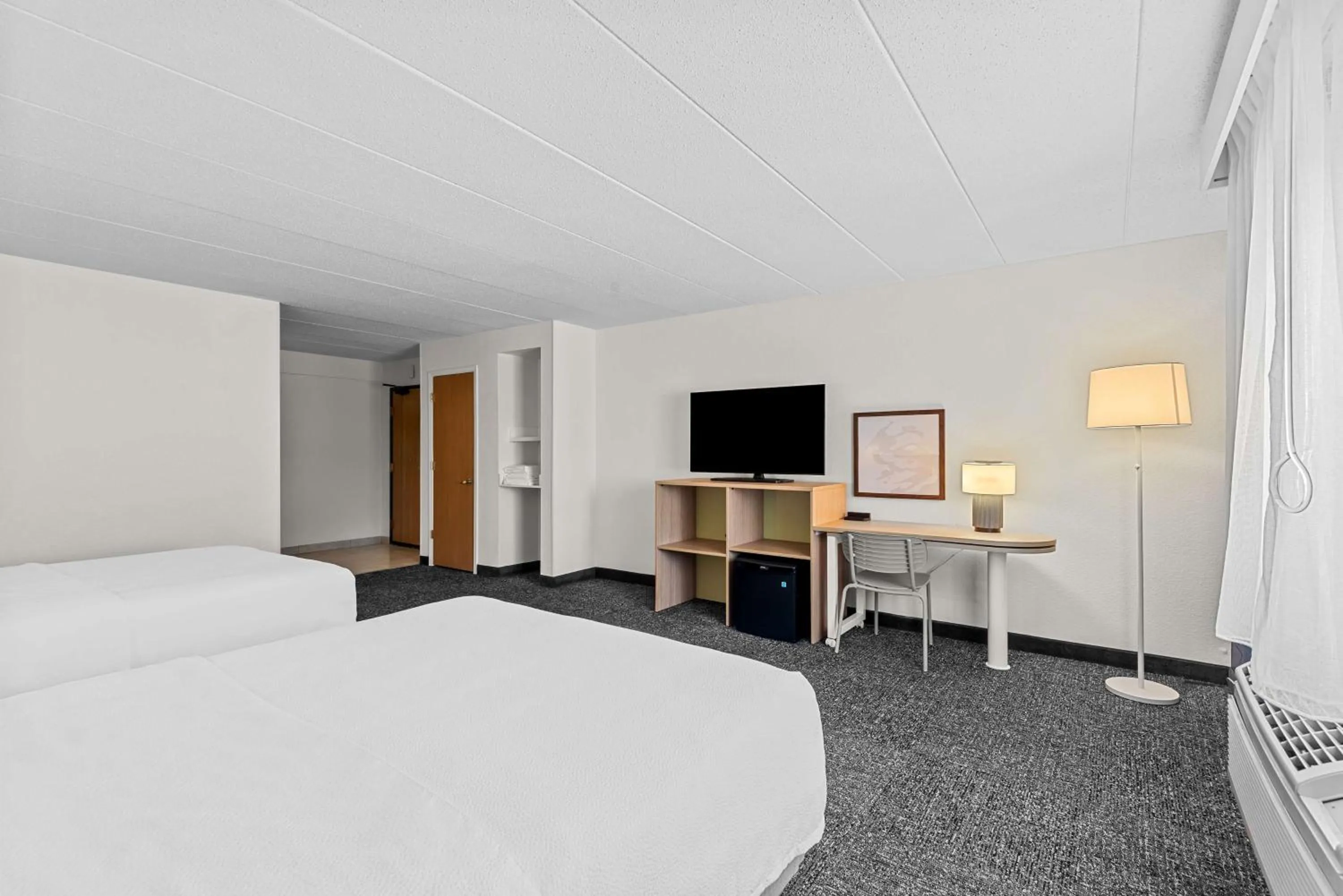 Bed in Spark by Hilton Cedar Falls