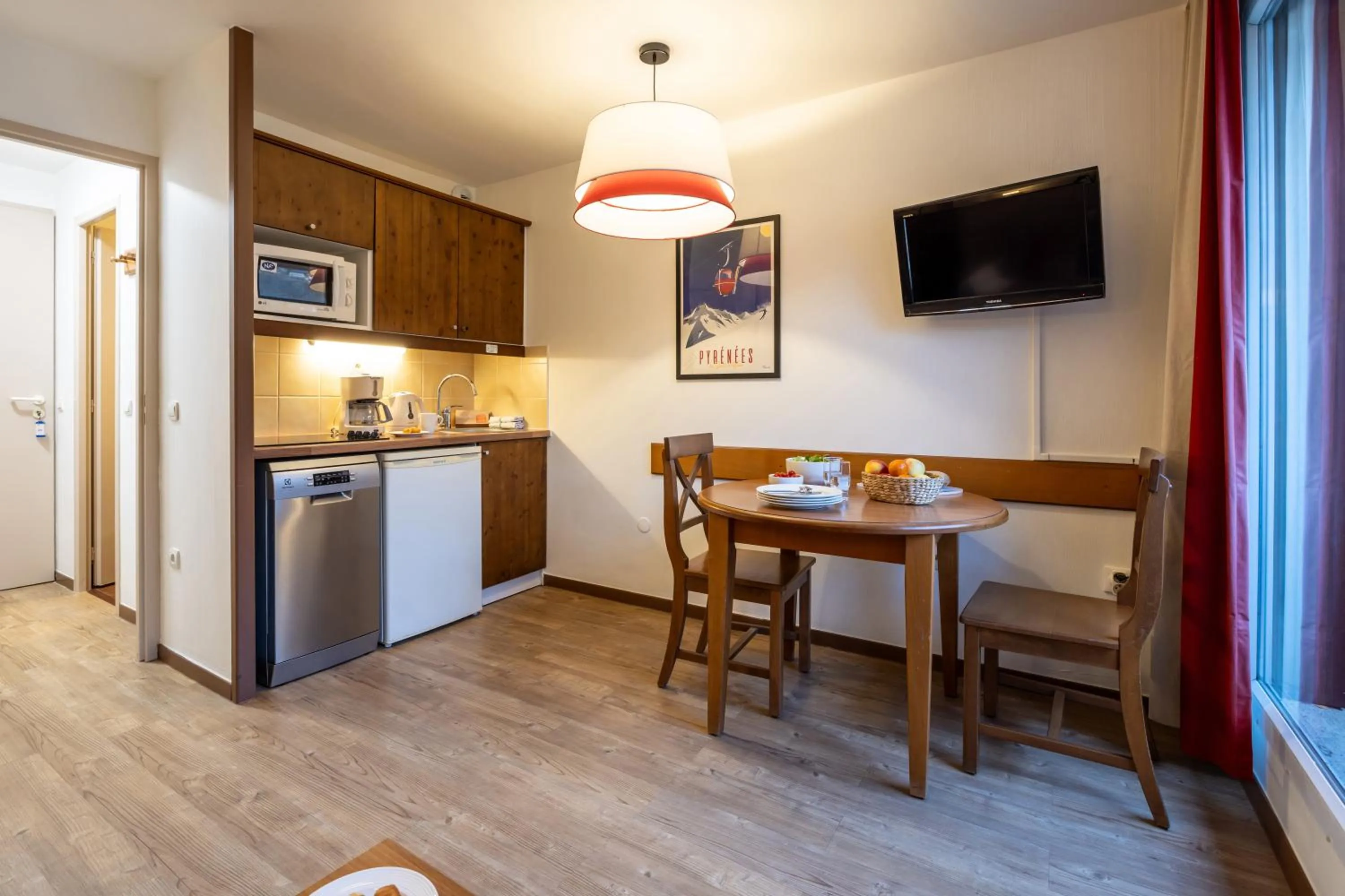 Communal lounge/ TV room in Résidence Pierre & Vacances Les Trois Domaines