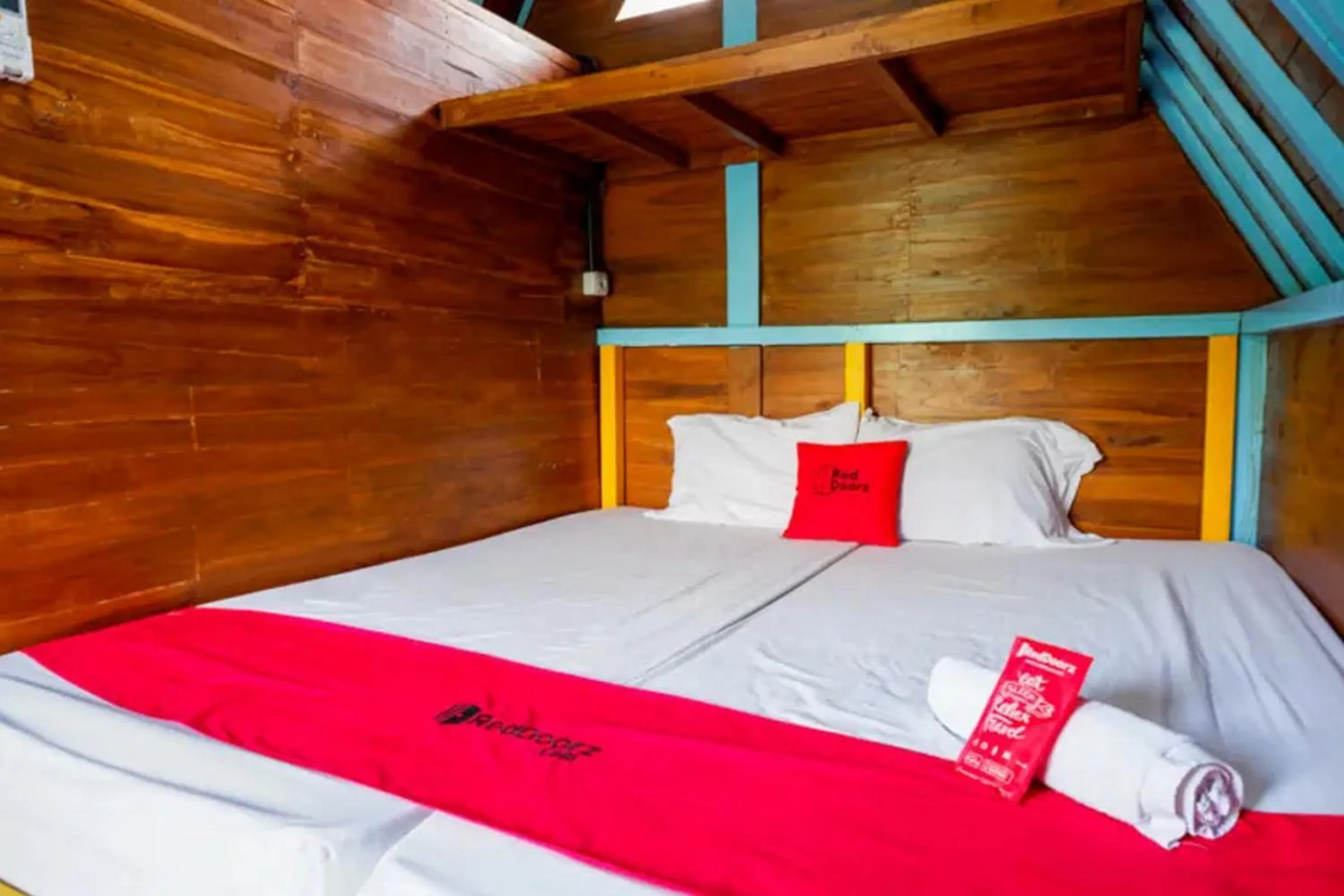 Bedroom, Bed in RedDoorz near UMY Yogyakarta 3