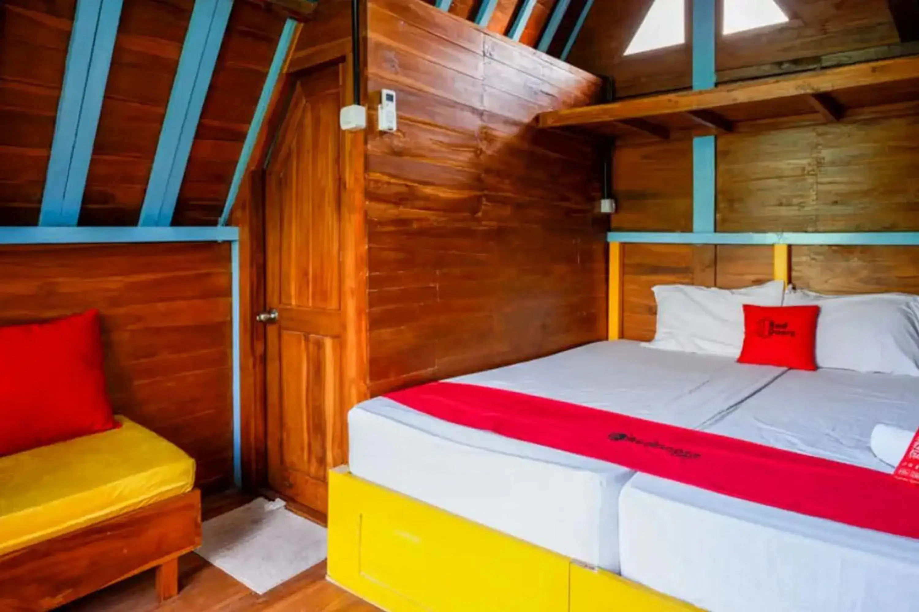 Suite in RedDoorz near UMY Yogyakarta 3 Suite in RedDoorz near UMY Yogyakarta 3