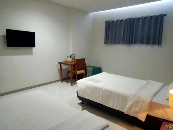 TV and multimedia, Bed in Hotel Nalendra Plaza Subang