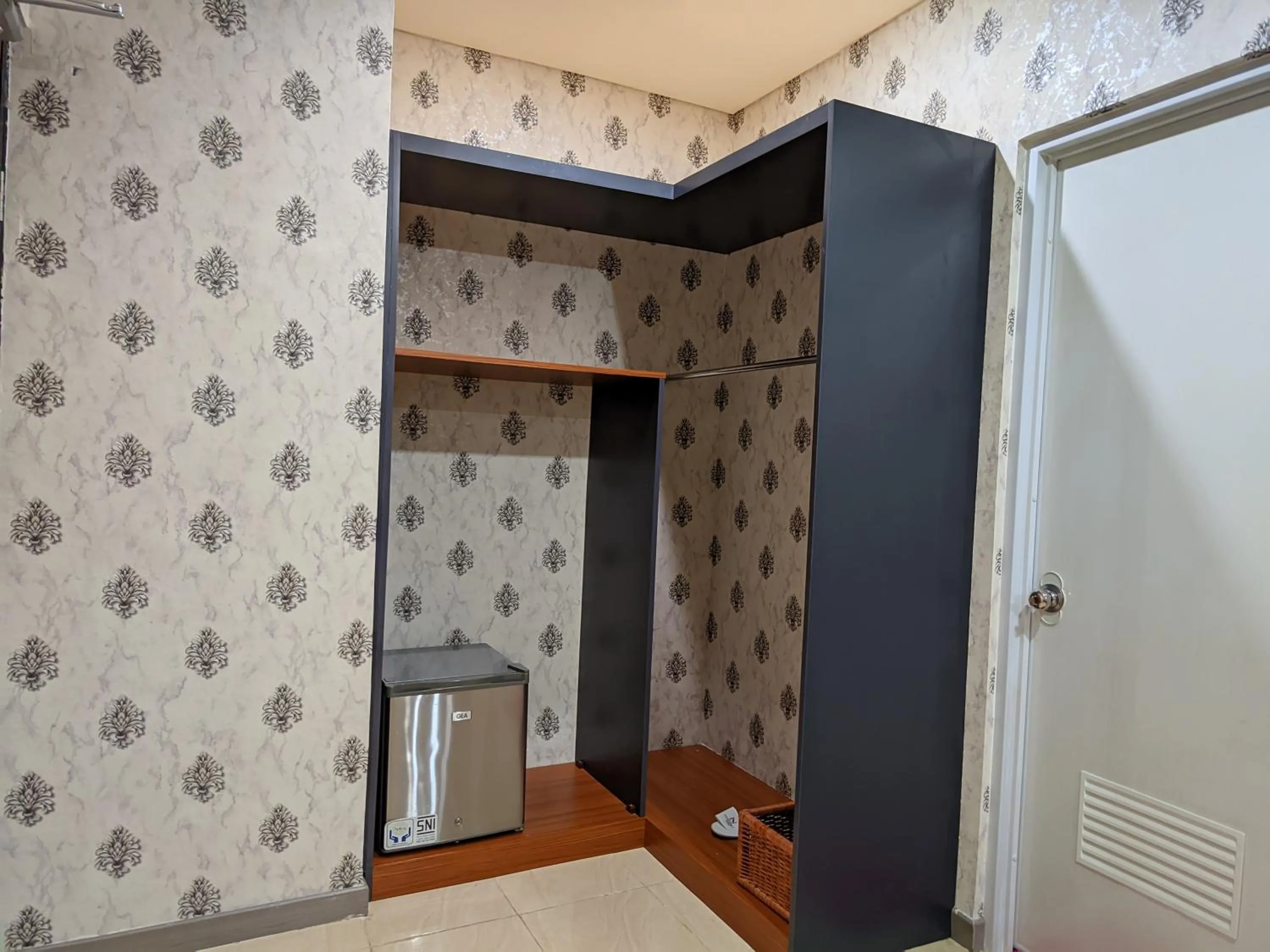 oven in Hotel Nalendra Plaza Subang