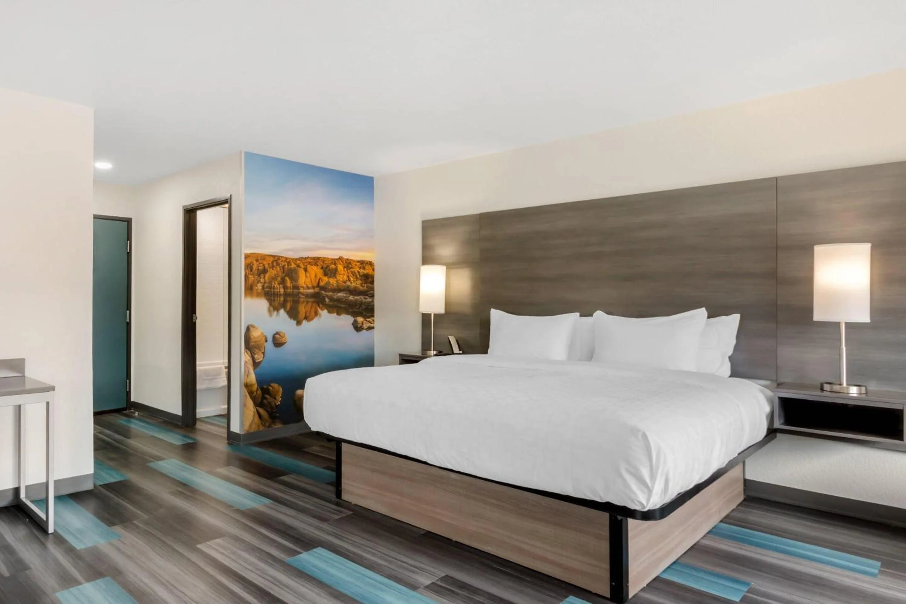 Bedroom, Bed in Clarion Pointe Prescott Valley