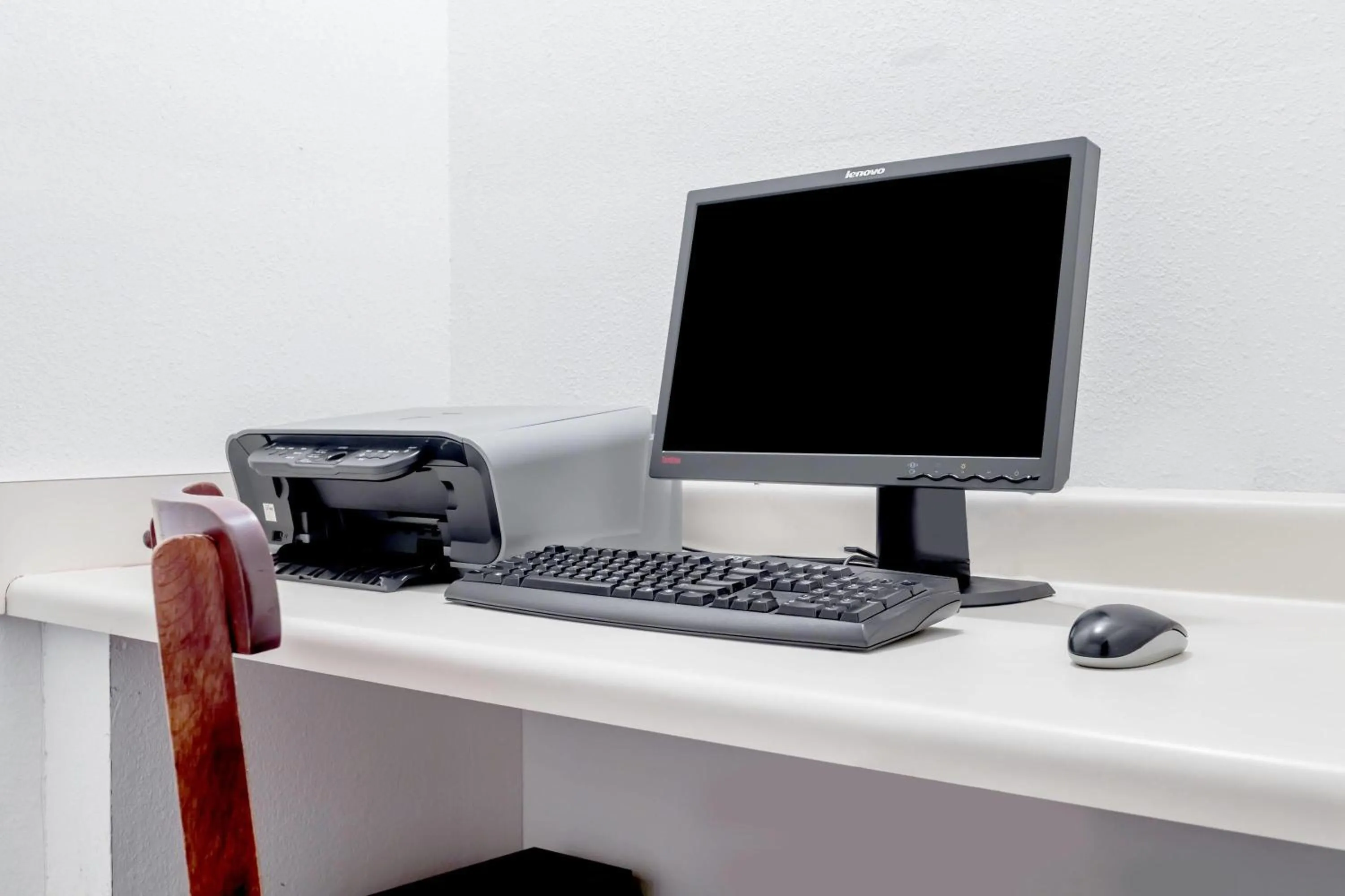 Business facilities in Howard Johnson by Wyndham Perry GA