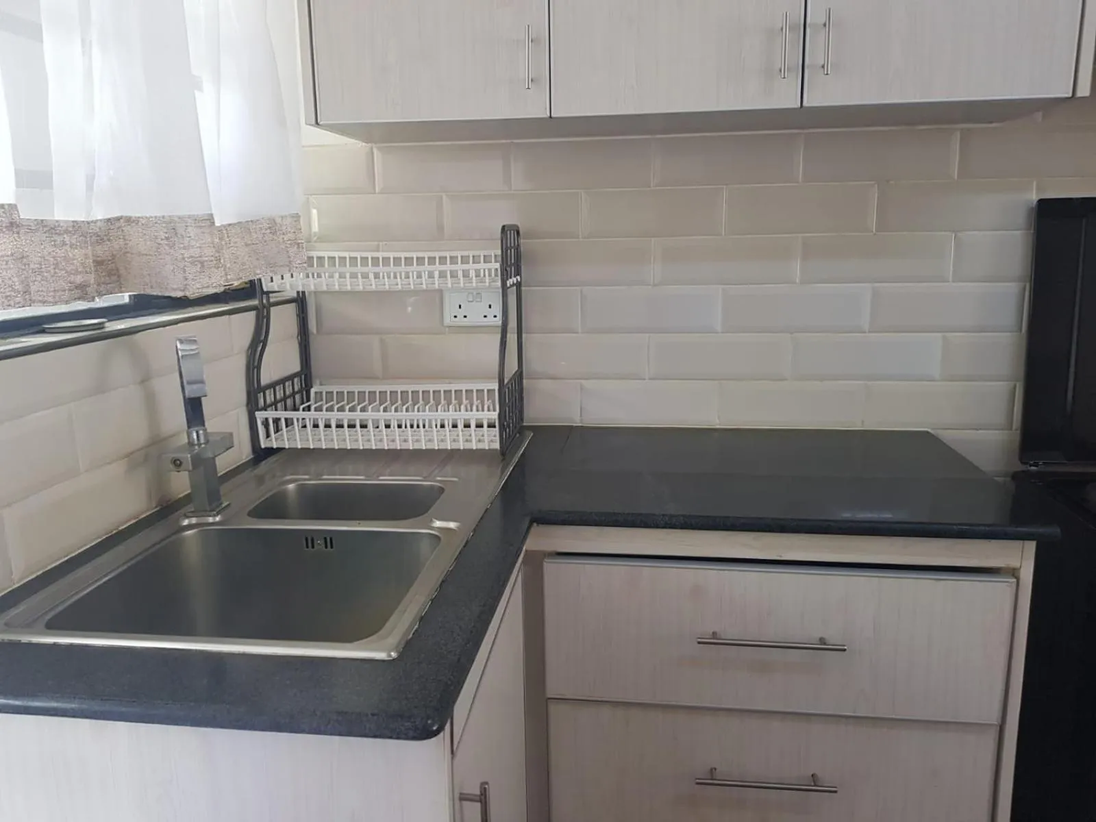 Kitchen or kitchenette in Erica Residences - Riverside