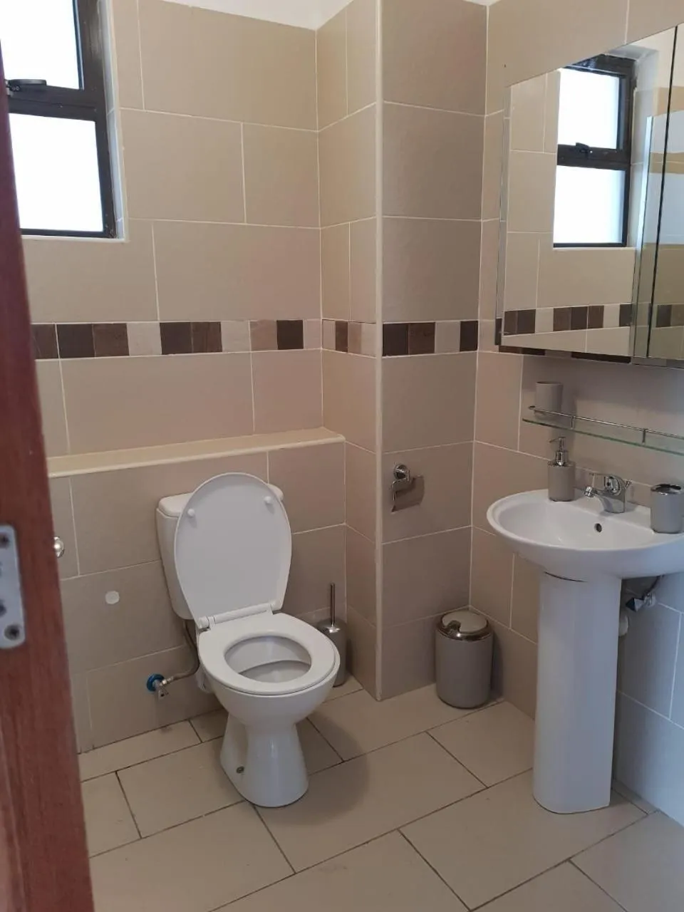 Erica Residences - Riverside