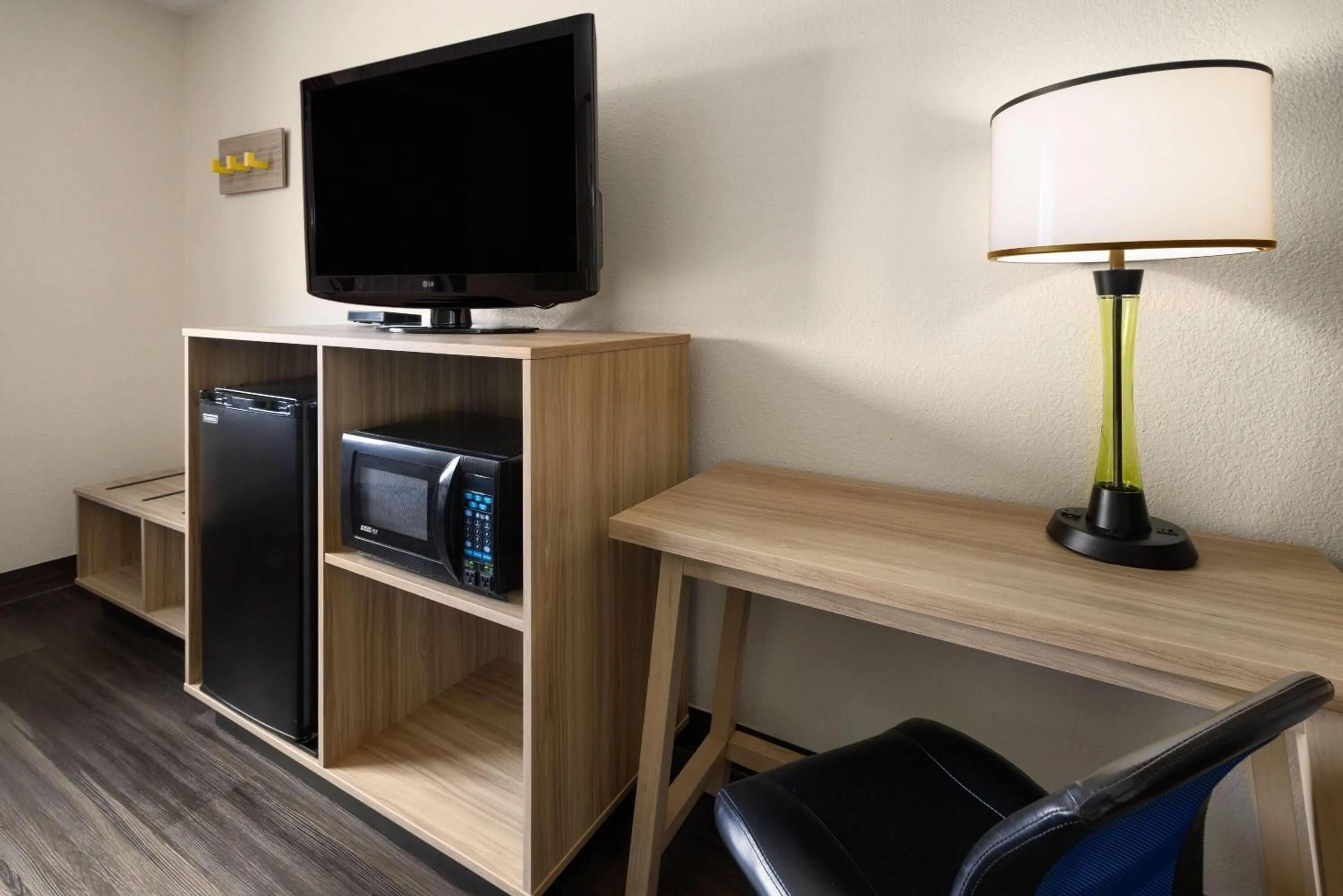 Photo of the whole room in Super 8 by Wyndham South Boston VA