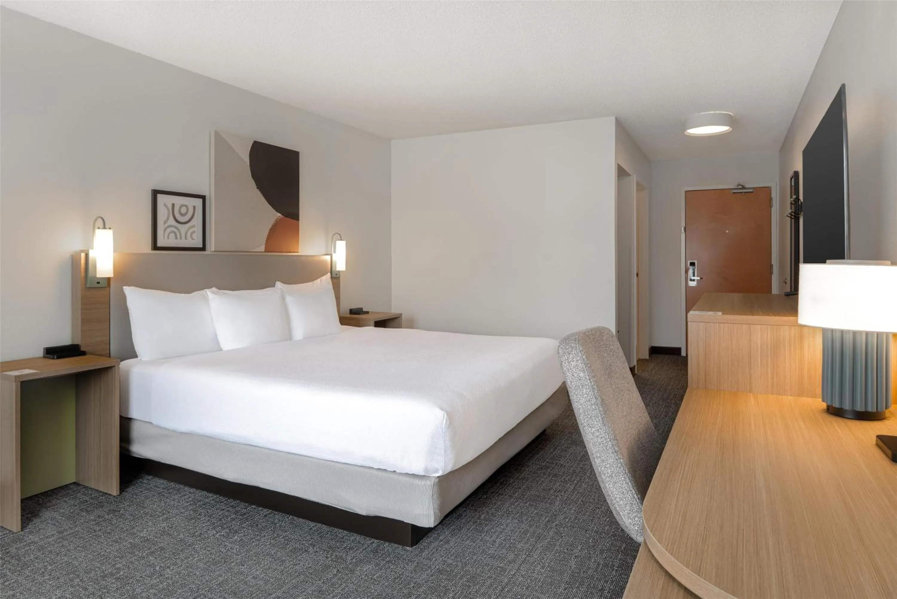 Bed in Spark By Hilton Smithfield I-95