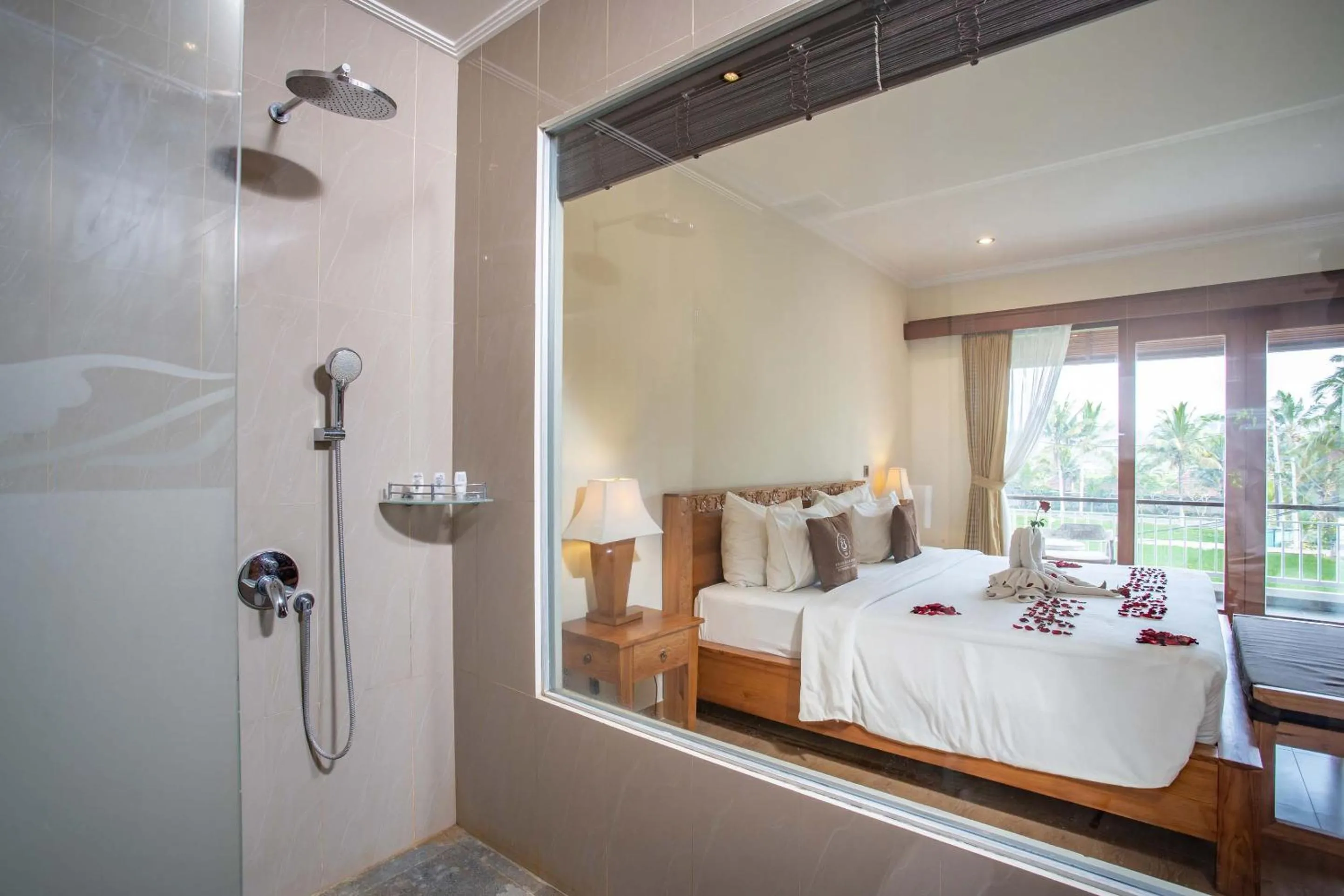 Bathroom, Bed in Paon Desa Ubud
