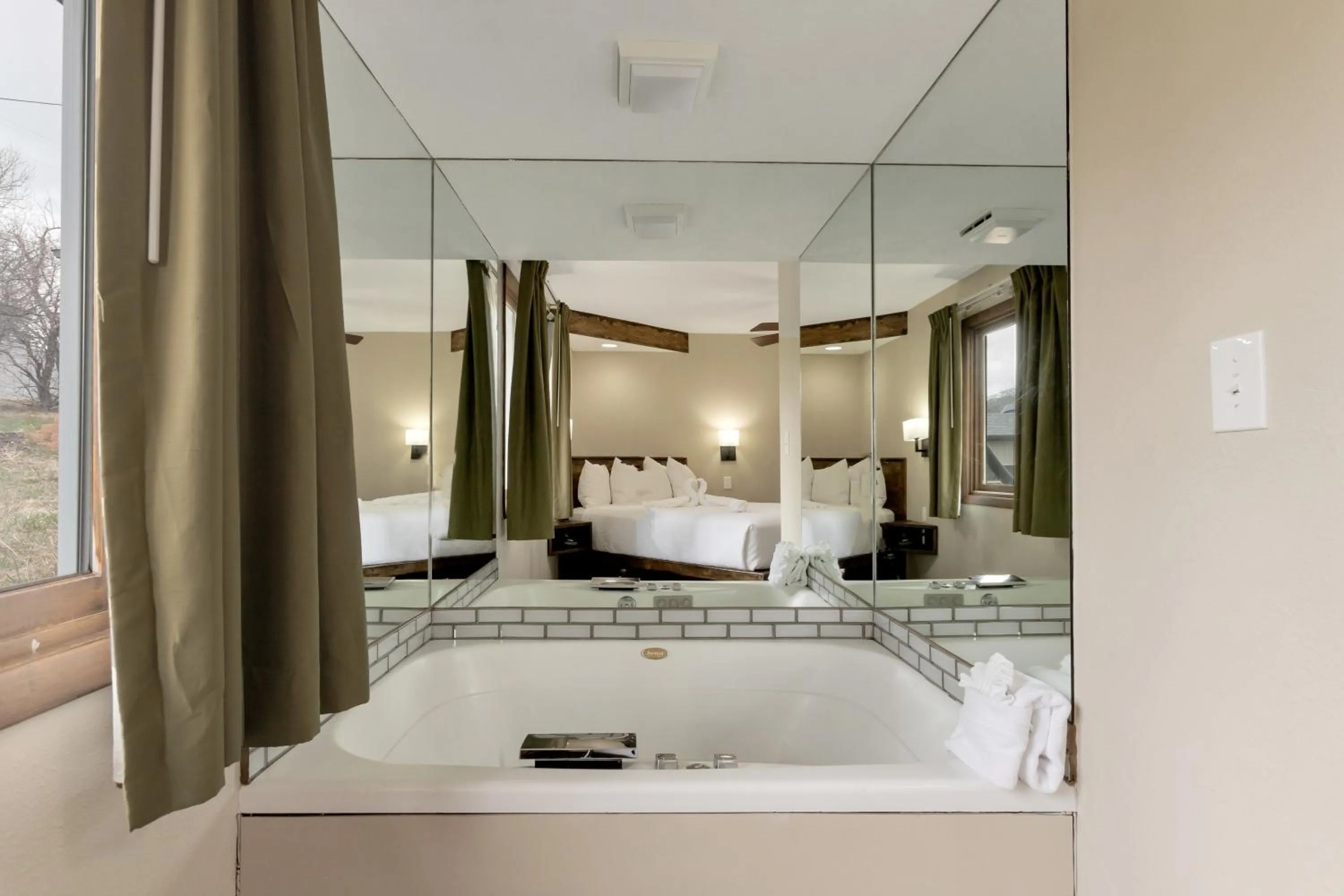 Bed in Murphy's Resort