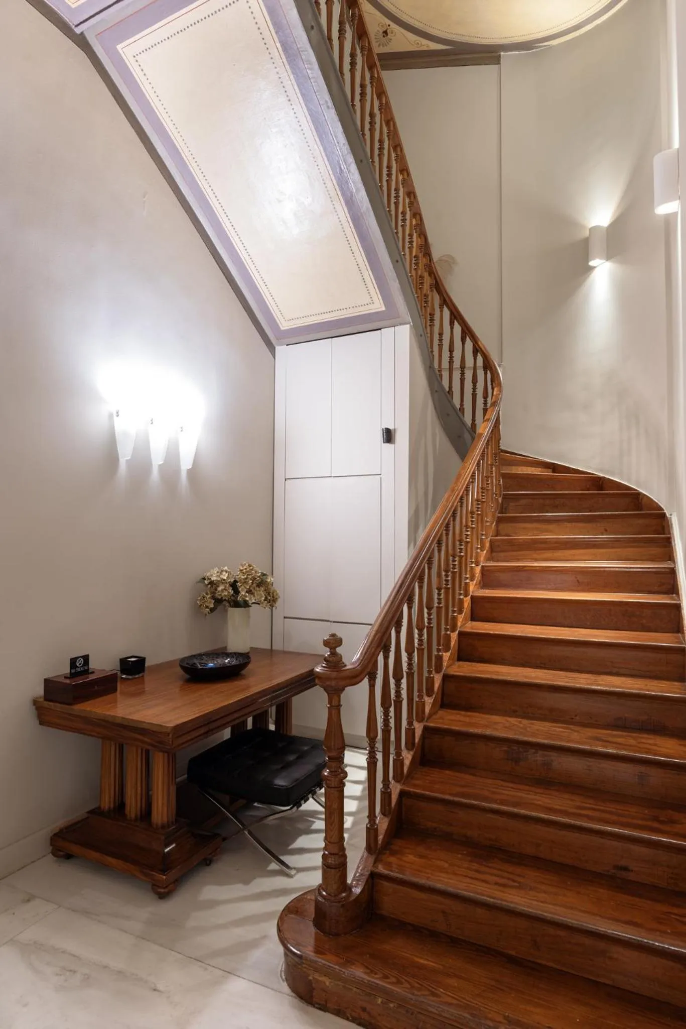 Facade/entrance in 33SolonosSuites