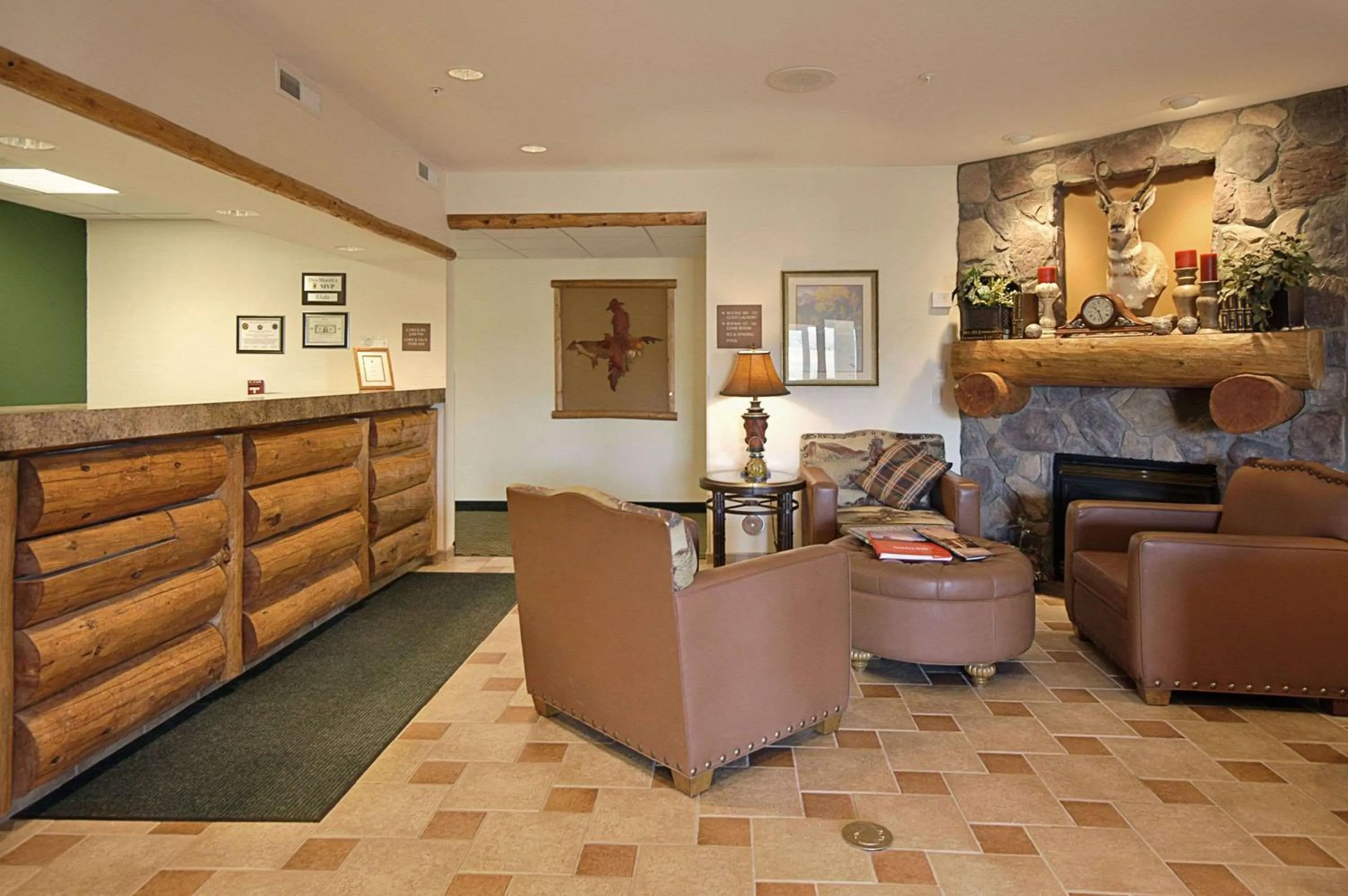Lobby or reception in Super 8 by Wyndham Wheatland Wyoming