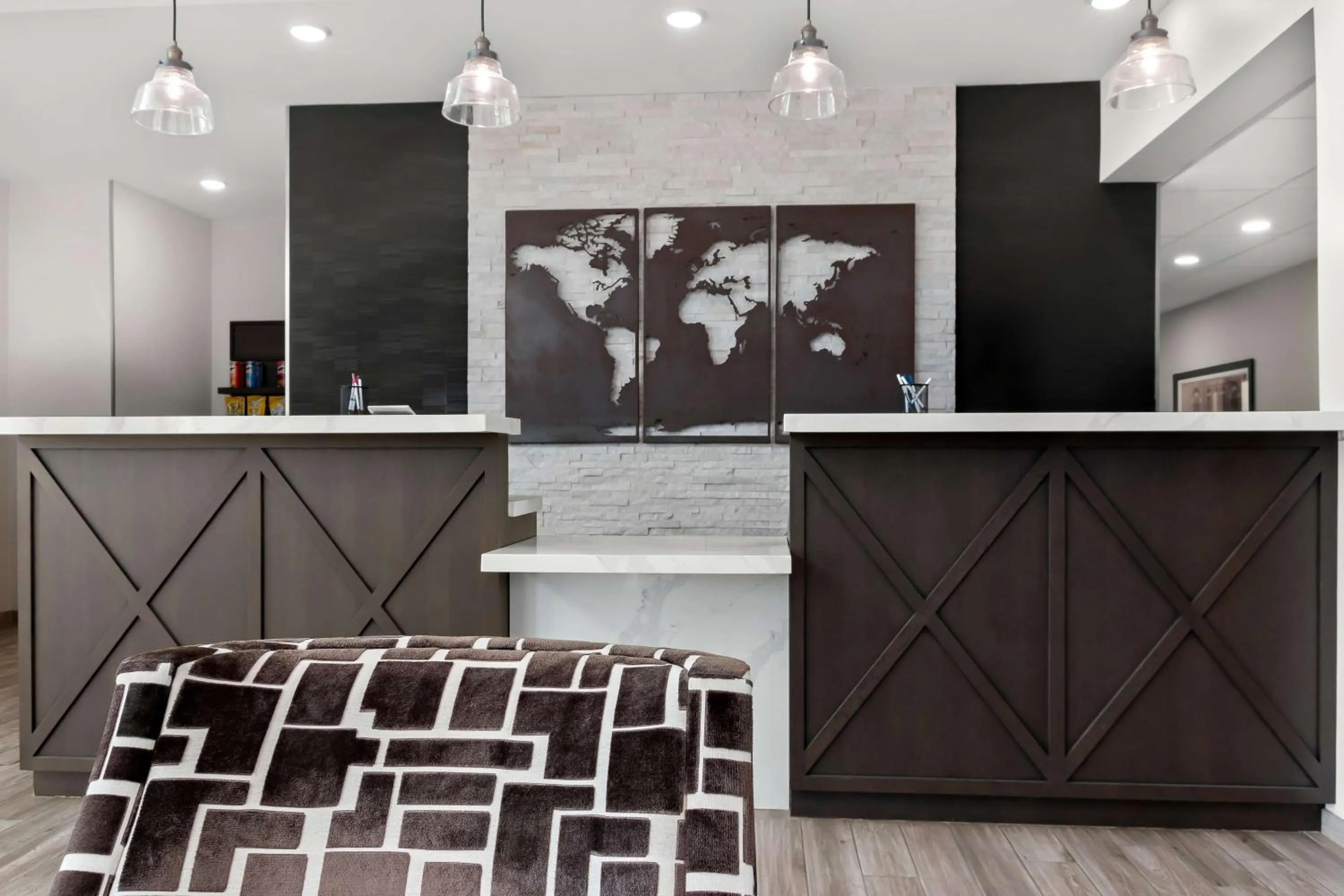 Lobby or reception, Bed in Best Western Plus Morden