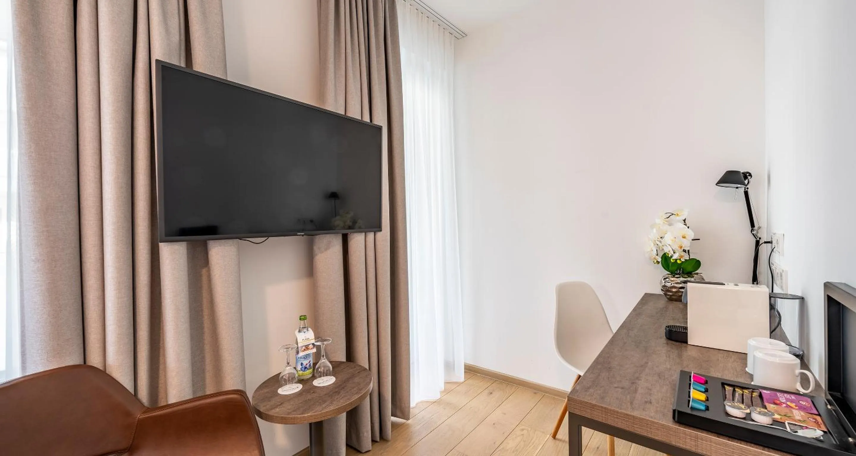 TV and multimedia in Aiden by Best Western Biberach