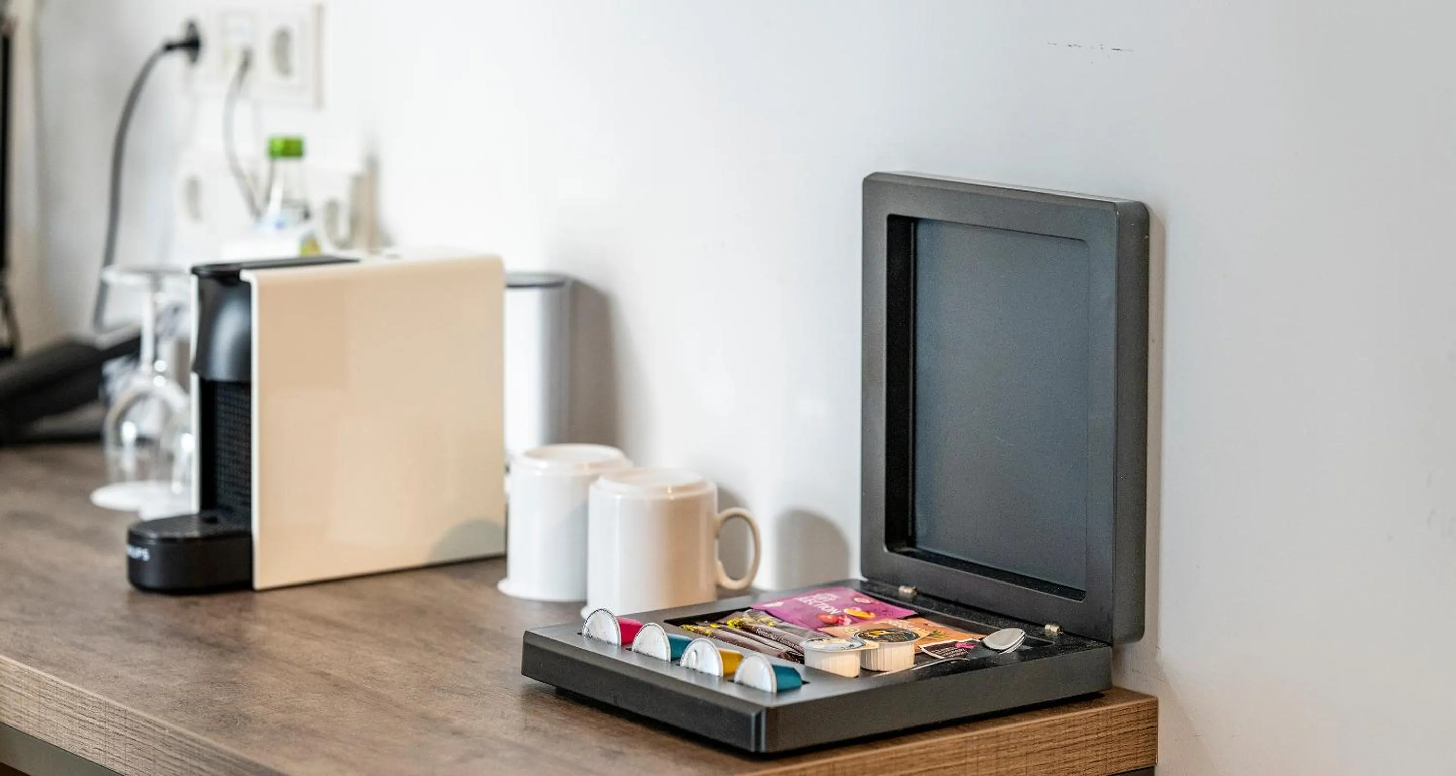 Coffee/tea facilities in Aiden by Best Western Biberach