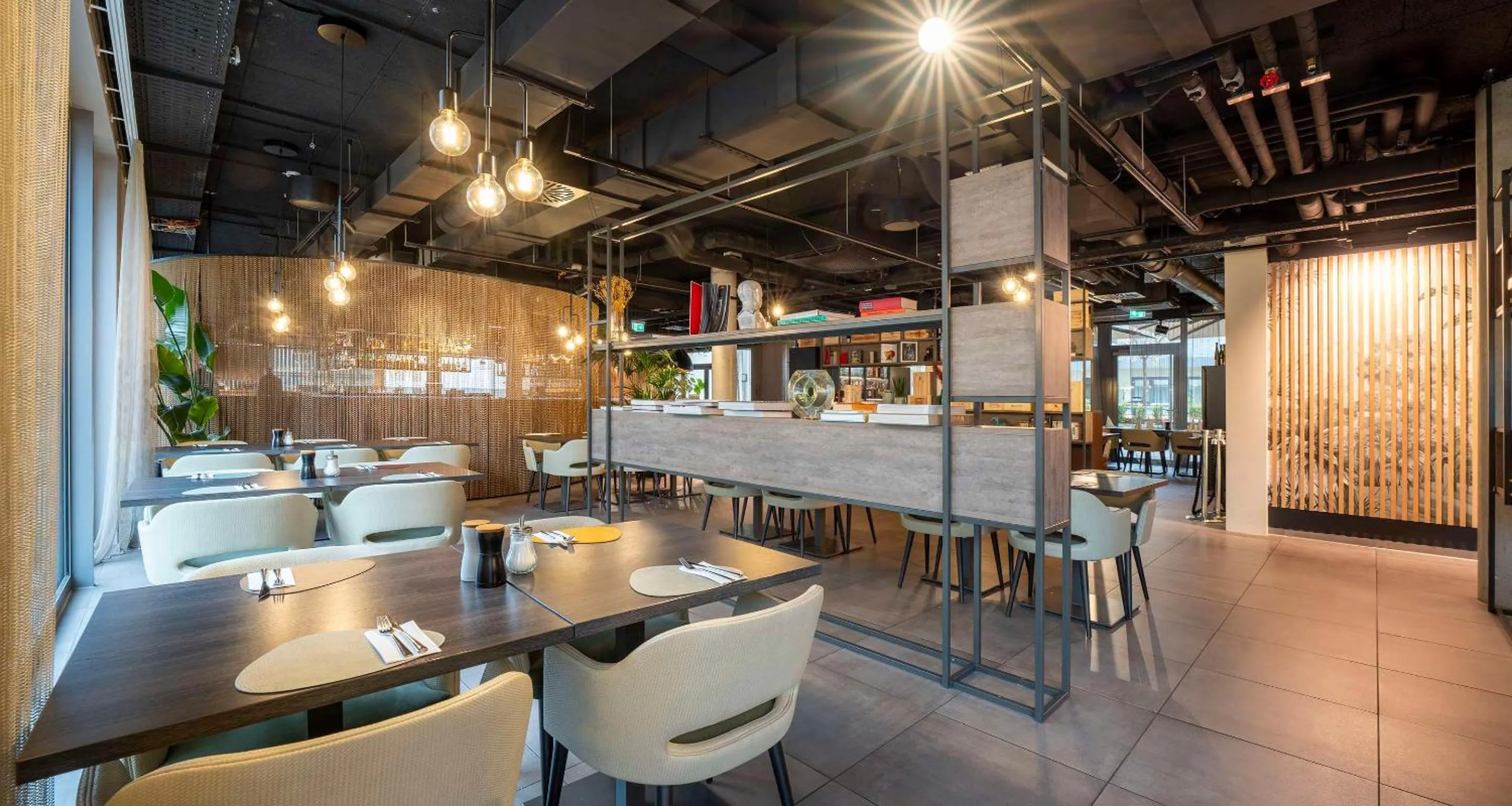 Food and drinks in Aiden by Best Western Biberach