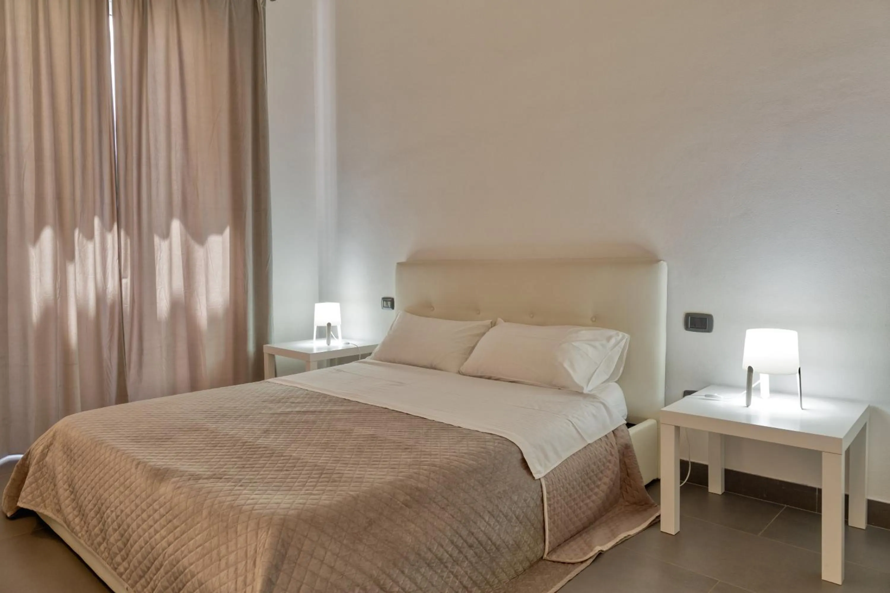 Bedroom, Bed in Pupi 93 Rooms