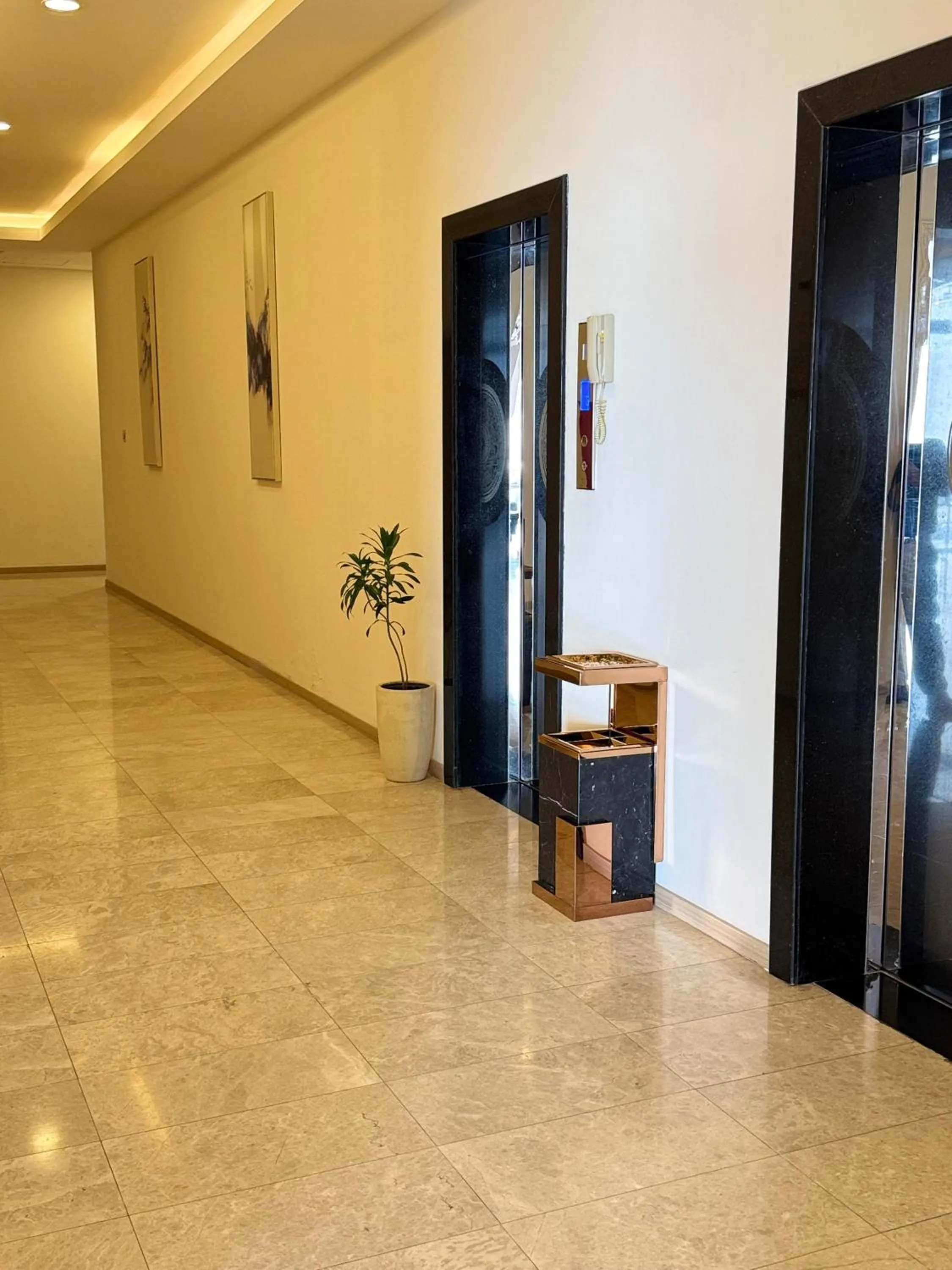 Lobby or reception in Season Inn Hotel