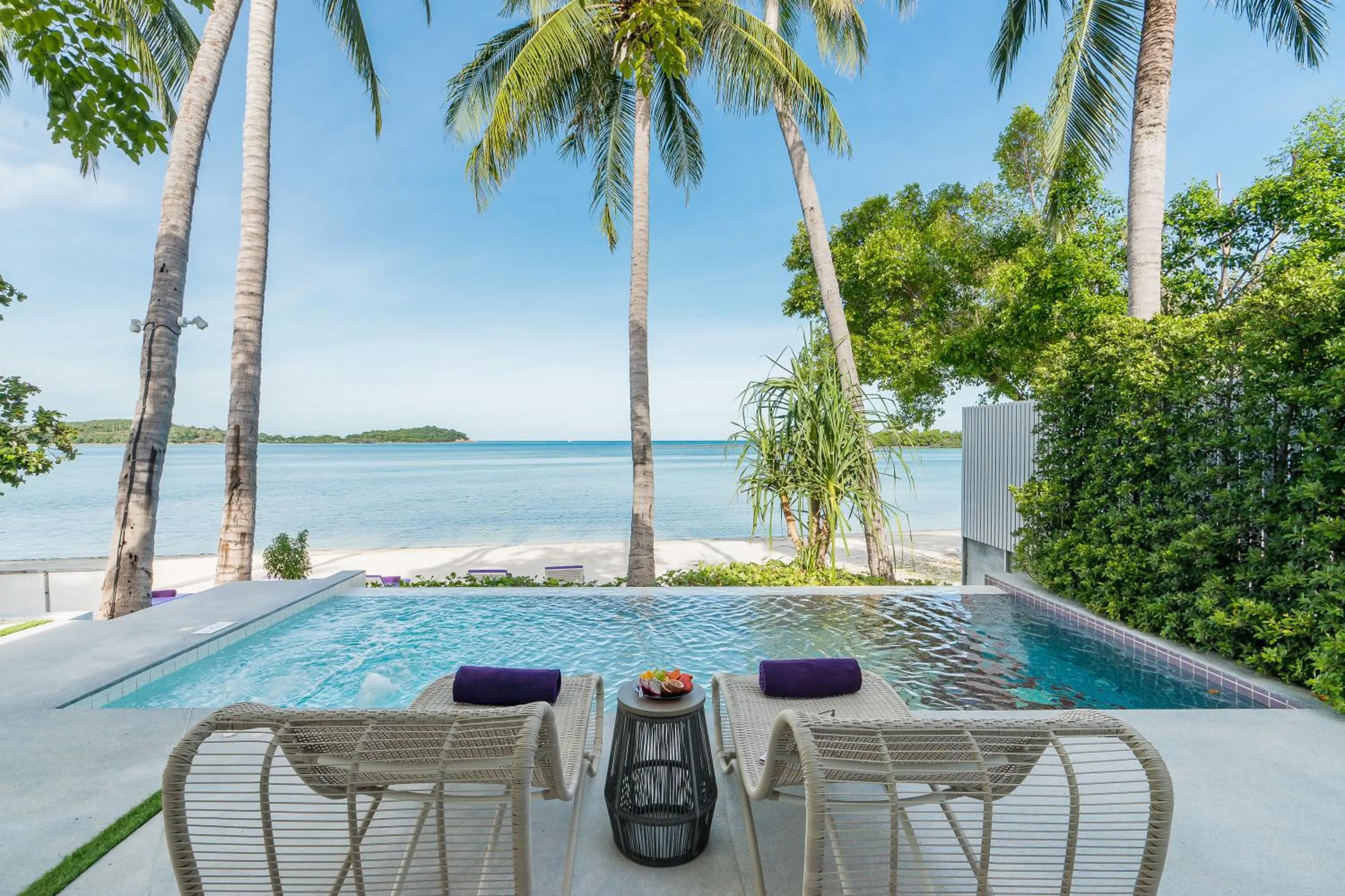 Swimming pool in La Vida Samui