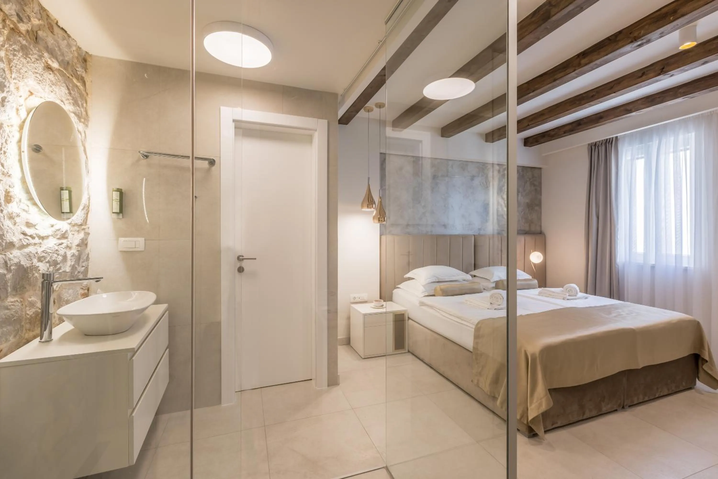 Photo of the whole room, Bed in Sperone Hotel