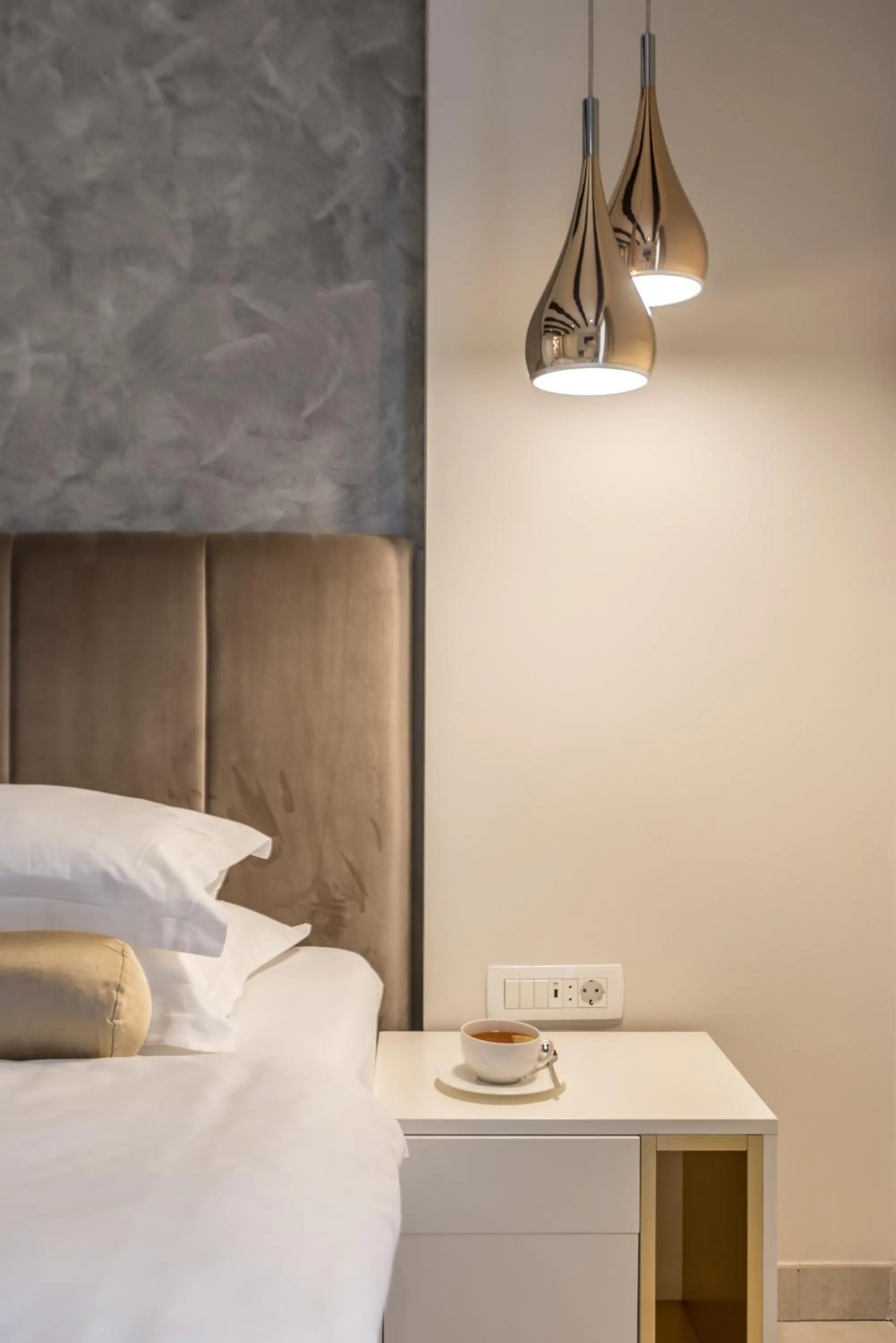 Bed in Sperone Hotel