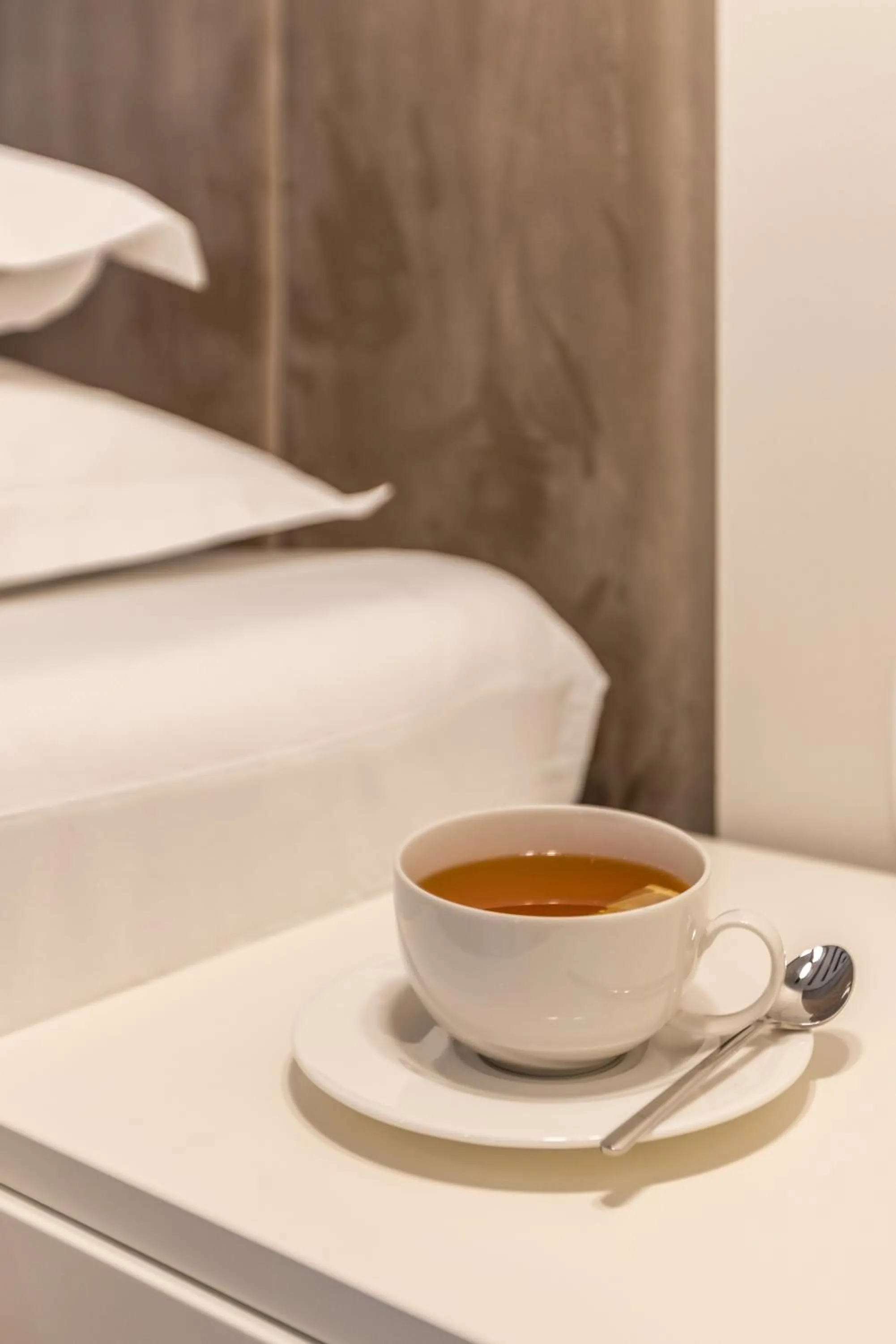 Coffee/tea facilities in Sperone Hotel