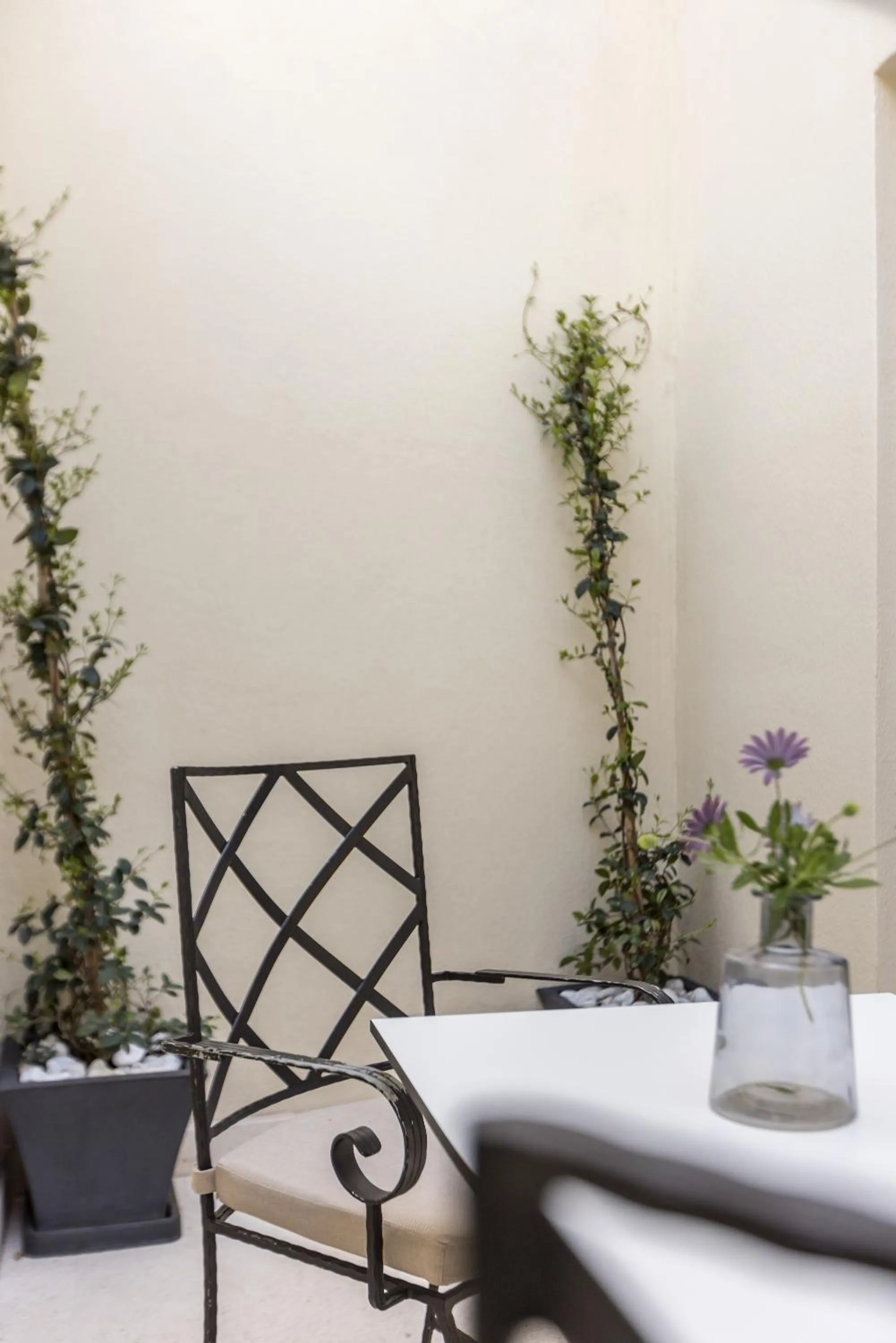 Patio in Sperone Hotel