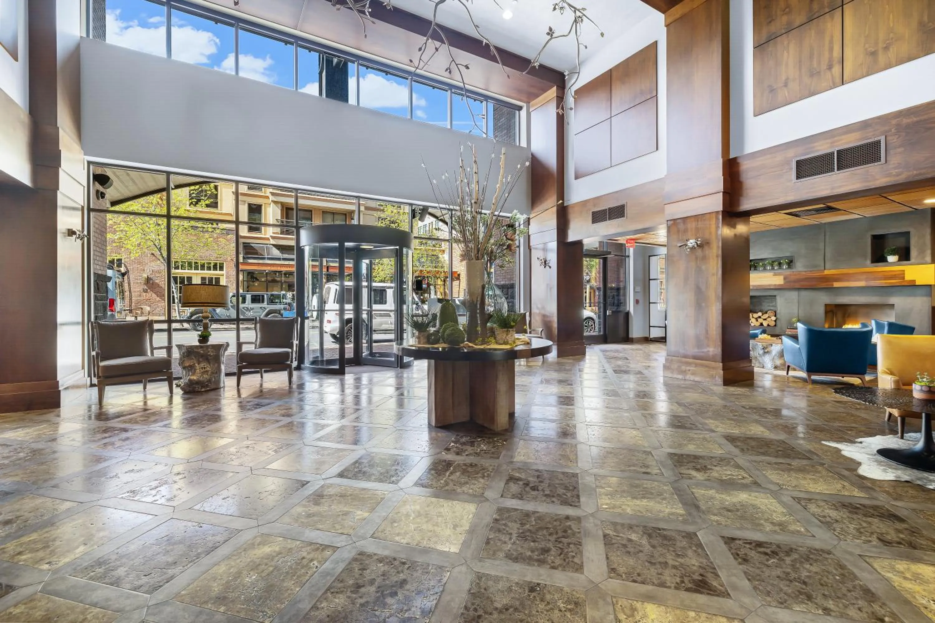 Lobby or reception in Oxford Hotel Bend