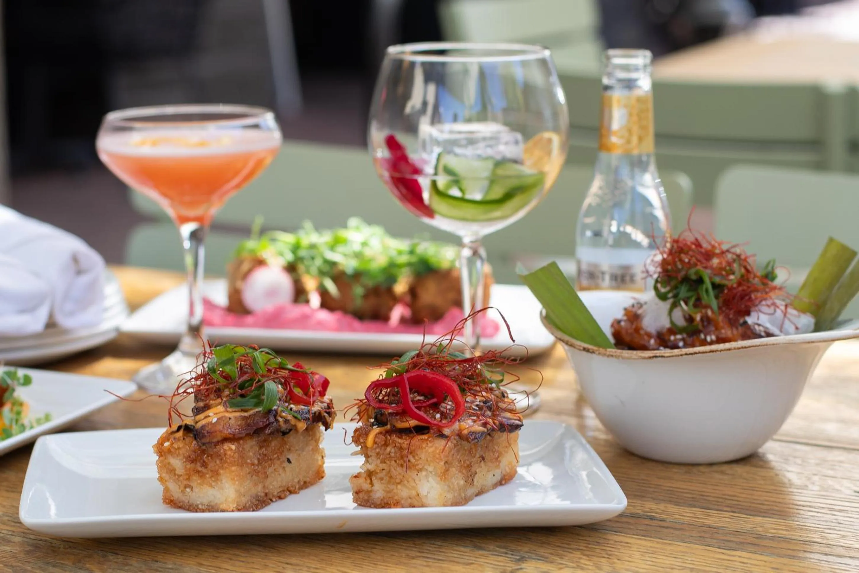 Restaurant/places to eat in Oxford Hotel Bend